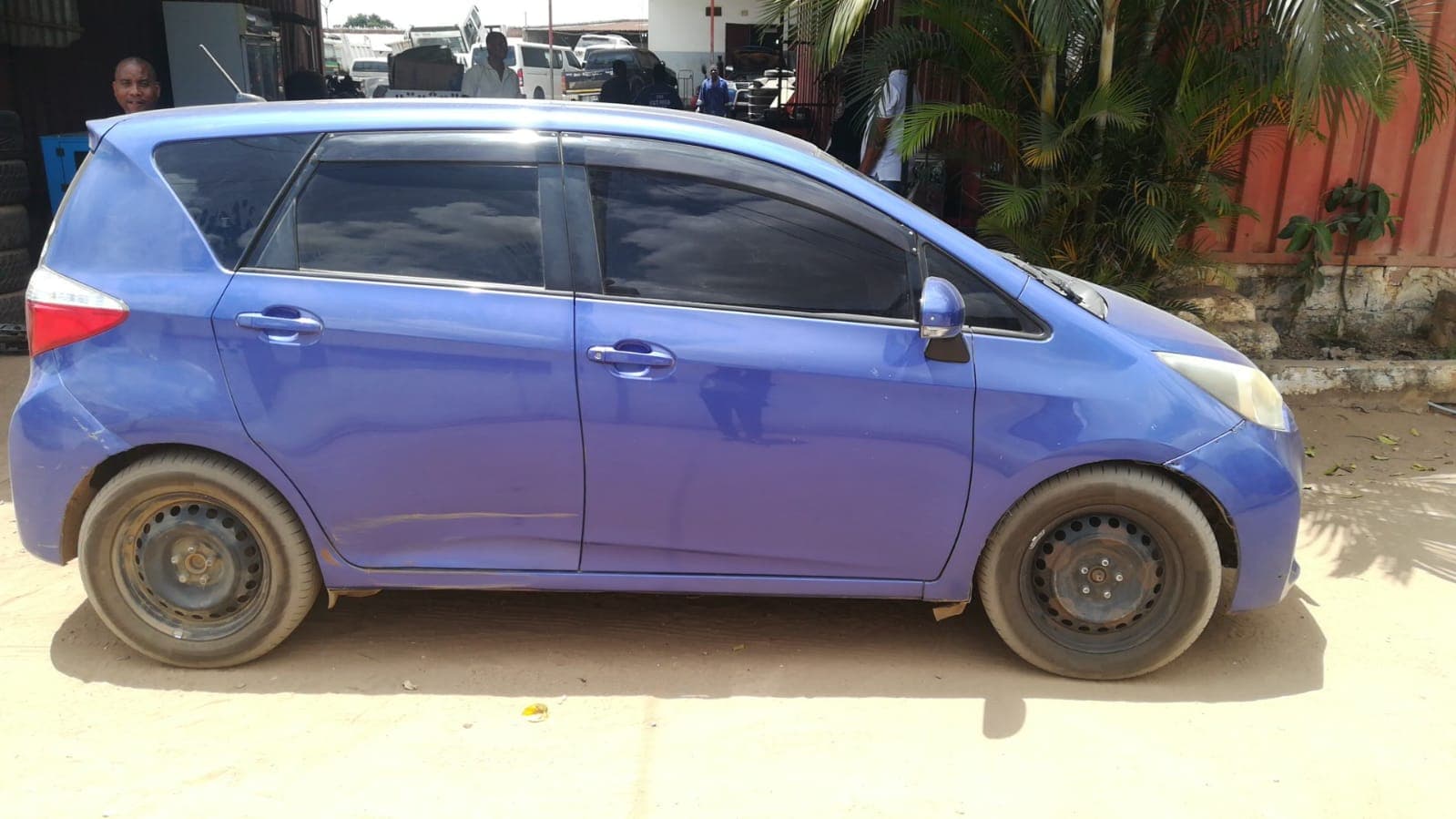 Toyota Ractis — imagem 10
