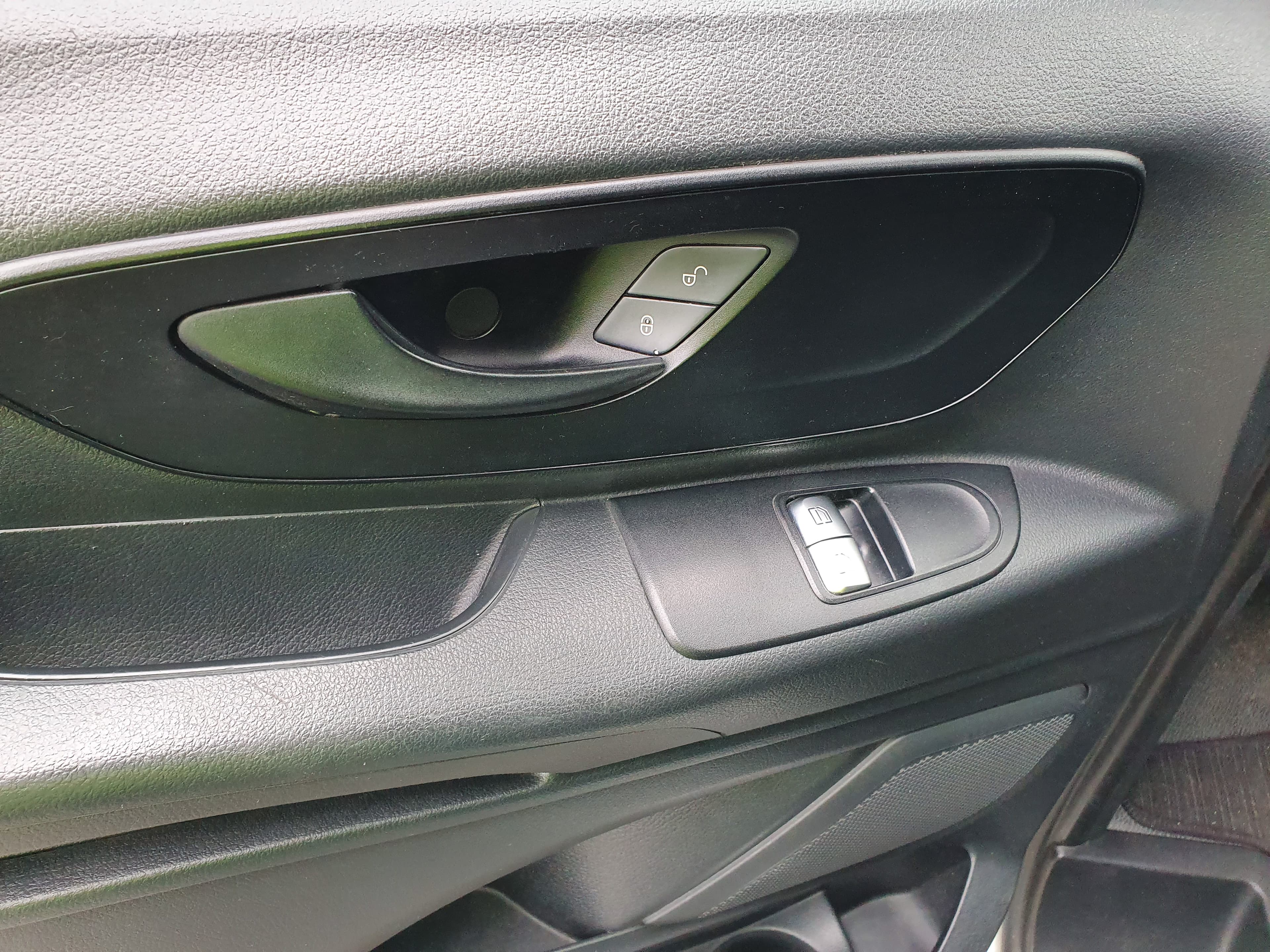 Mercedes-Benz Vito · Ano 2016 — imagen 23