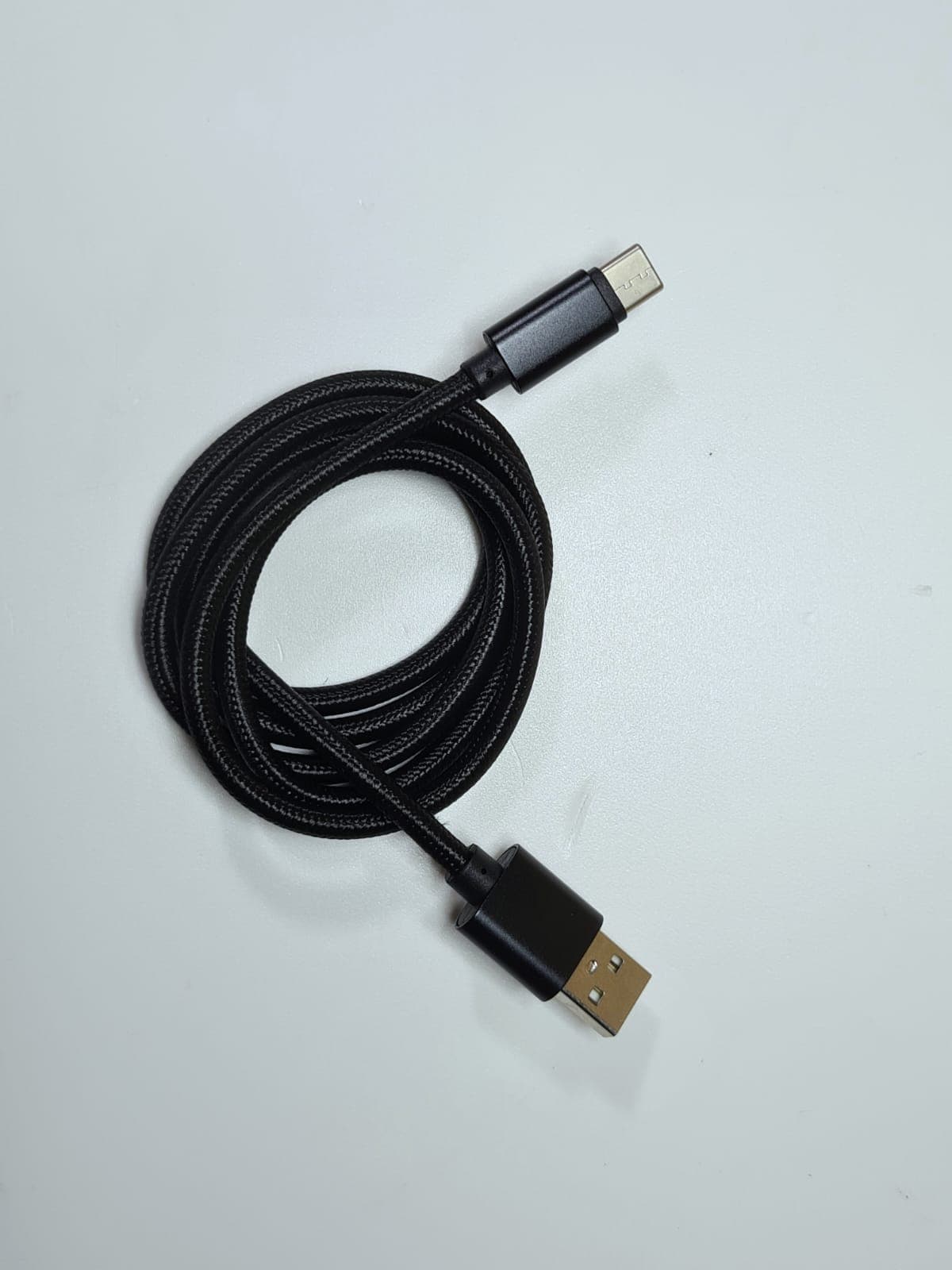 Cabo USB / Tipo-C Tech Fuzzion — image 2