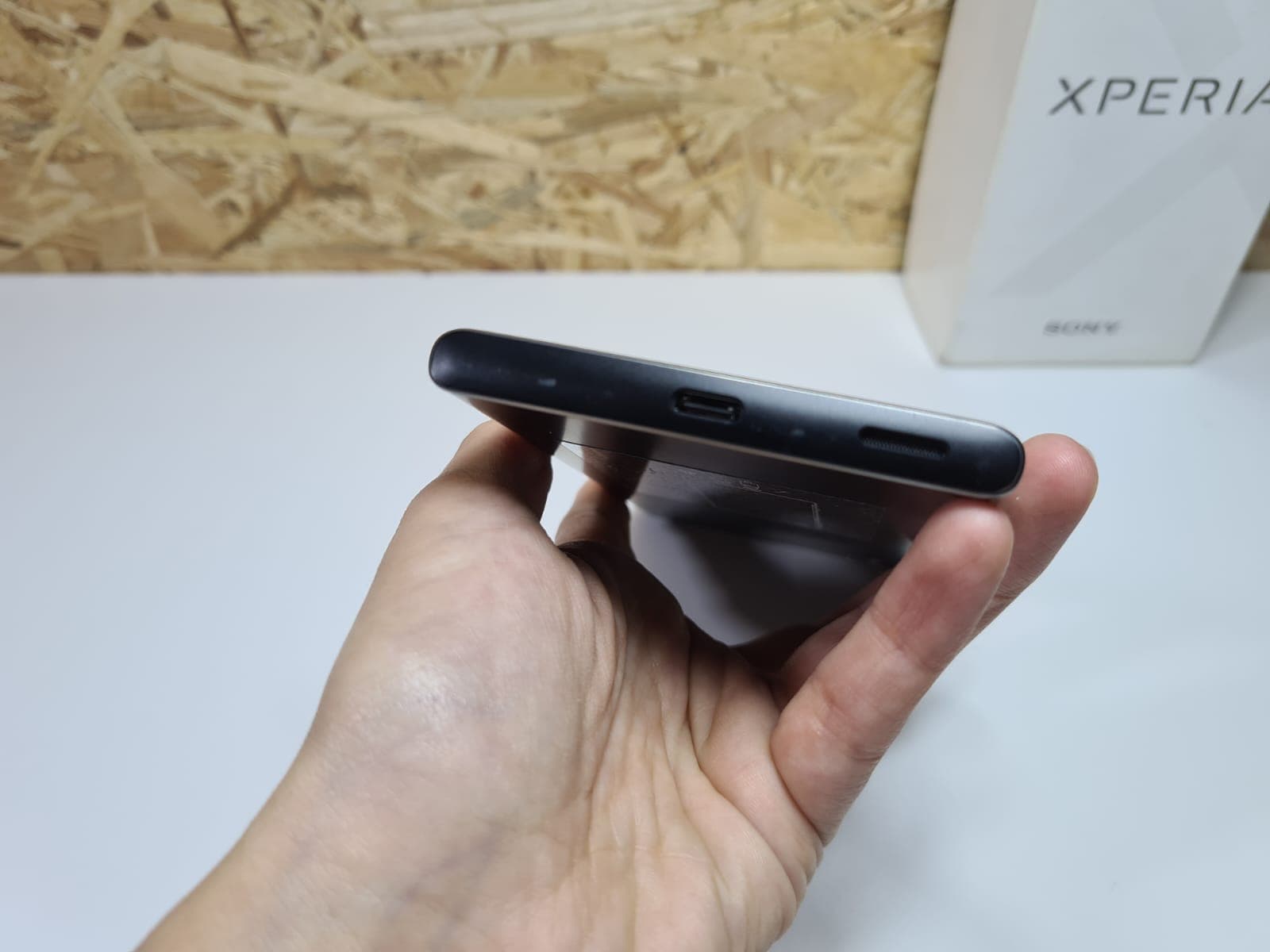 Telemóvel Sony XPERIA XA1 Plus — image 10