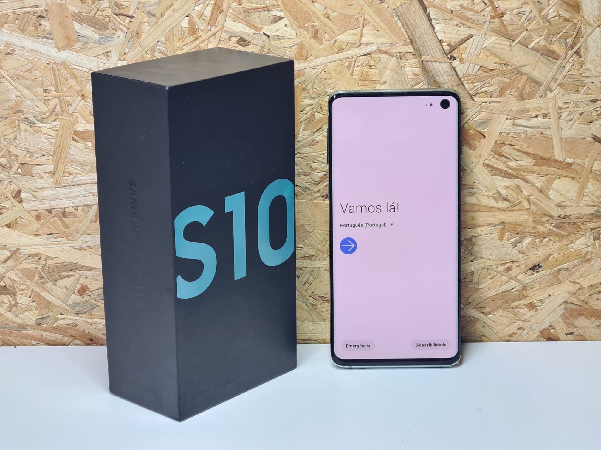 Teléfono Samsung S10 — imagen 1