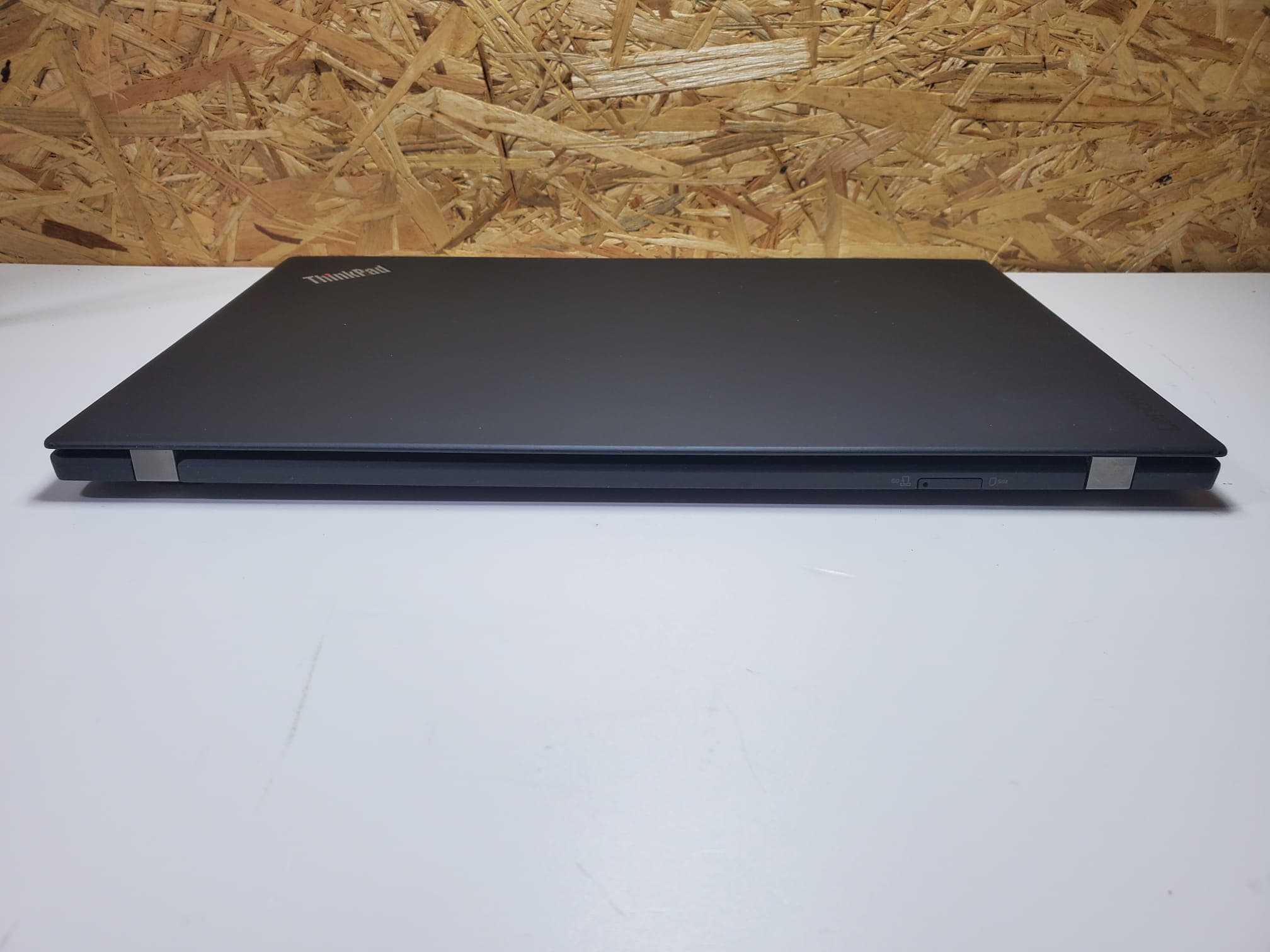 Portátil Lenovo ThinkPad X1 Carbon Quinta Geração — image 4