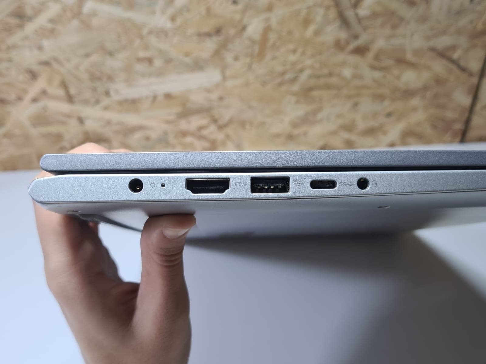 Portátil Lenovo Yoga 530-14IKB — imagen 8