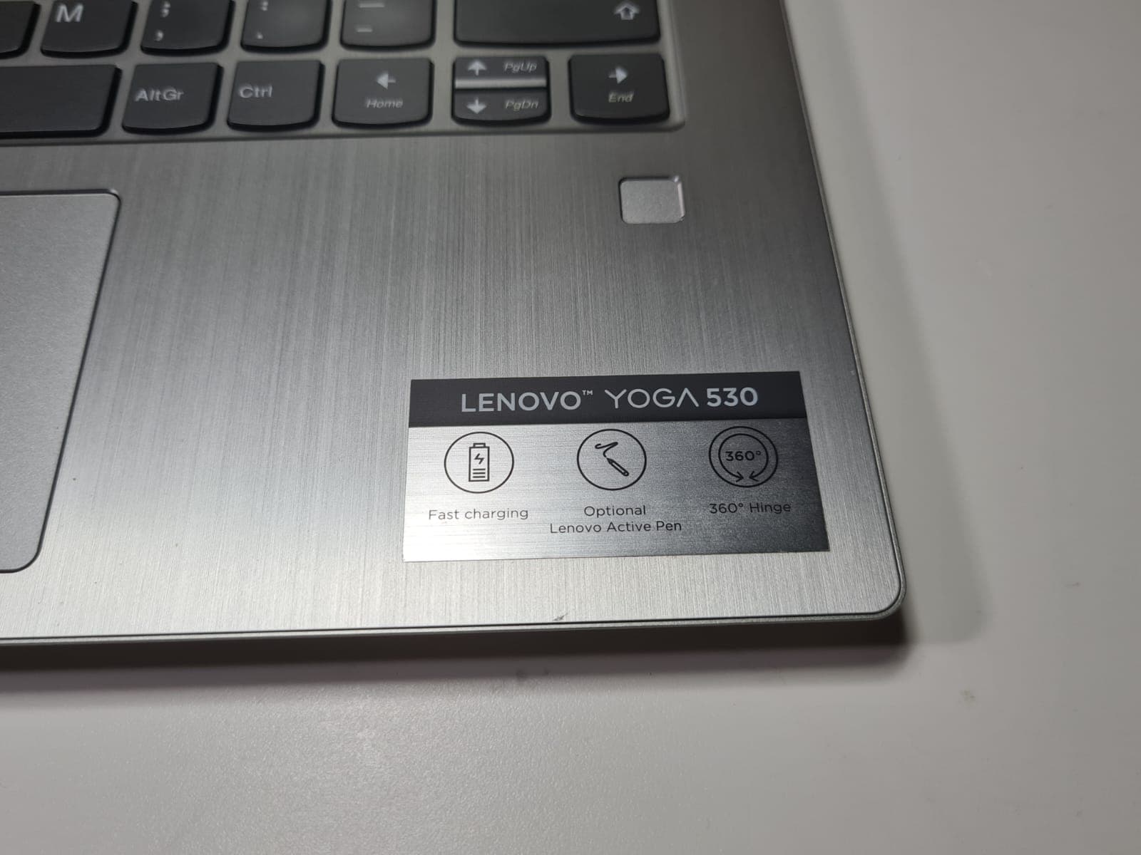 Portátil Lenovo Yoga 530-14IKB — imagen 4