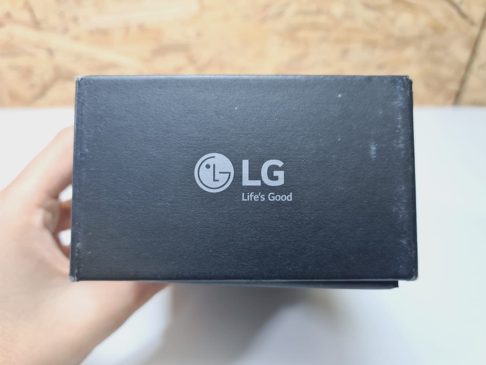 Telemóvel LG Q6 M700 Alpha — imagen 3