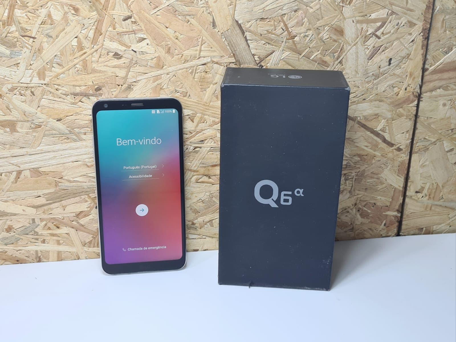 Telemóvel LG Q6 M700 Alpha — imagen 1