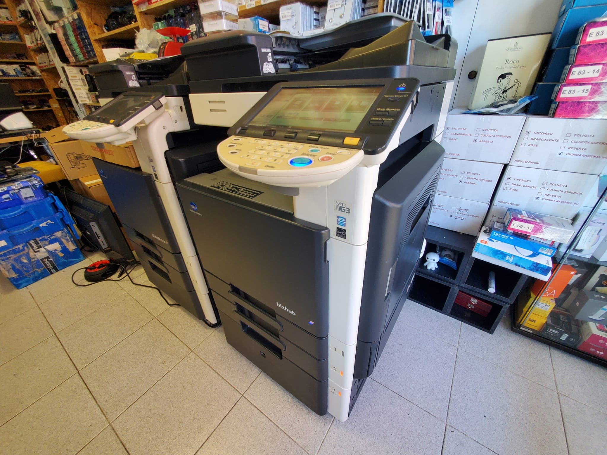 Impressora Multifunções Konica Minolta C360 — imagen 2