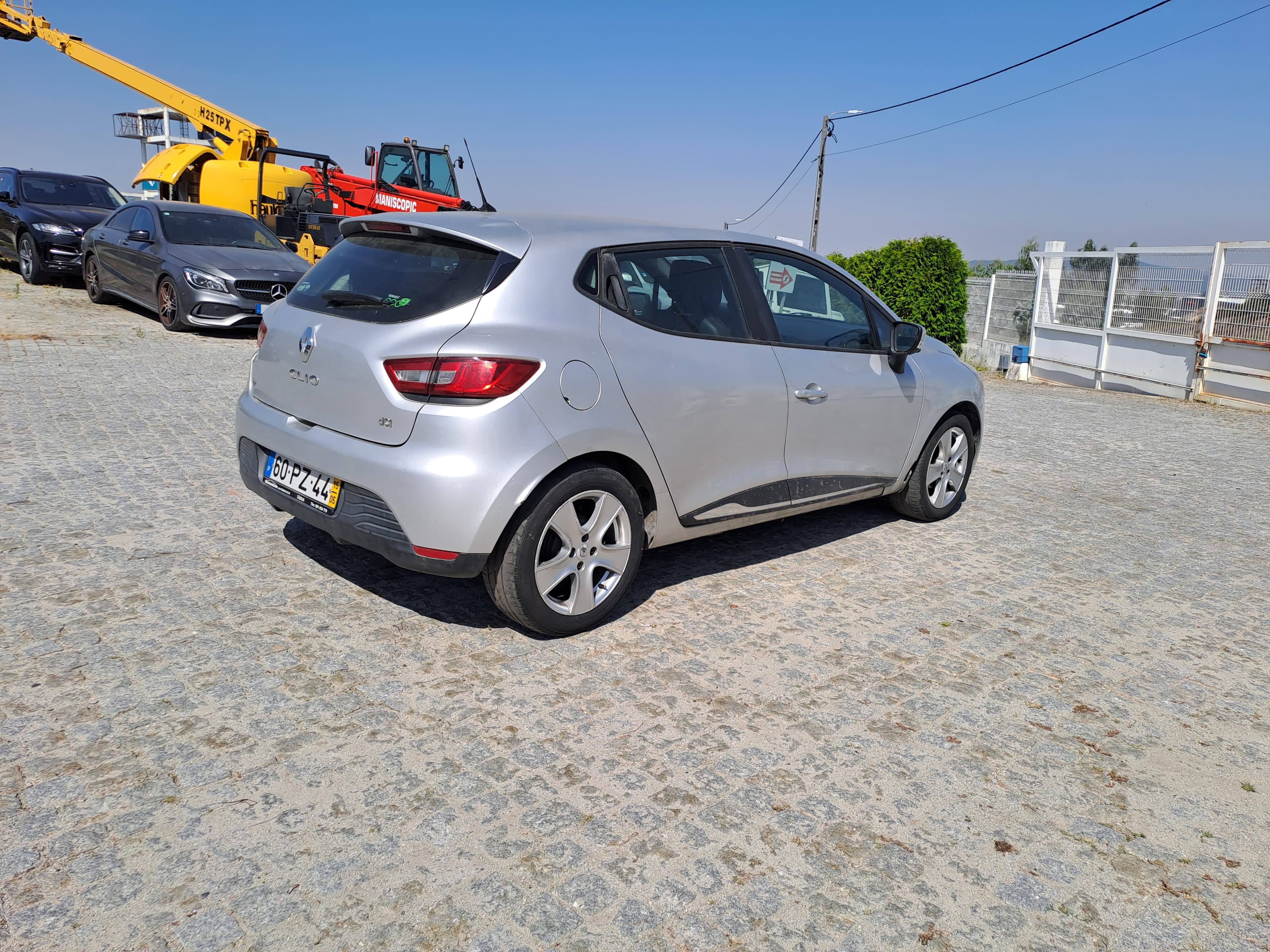 Renault Clio DCI · Ano 2015 — imagen 4