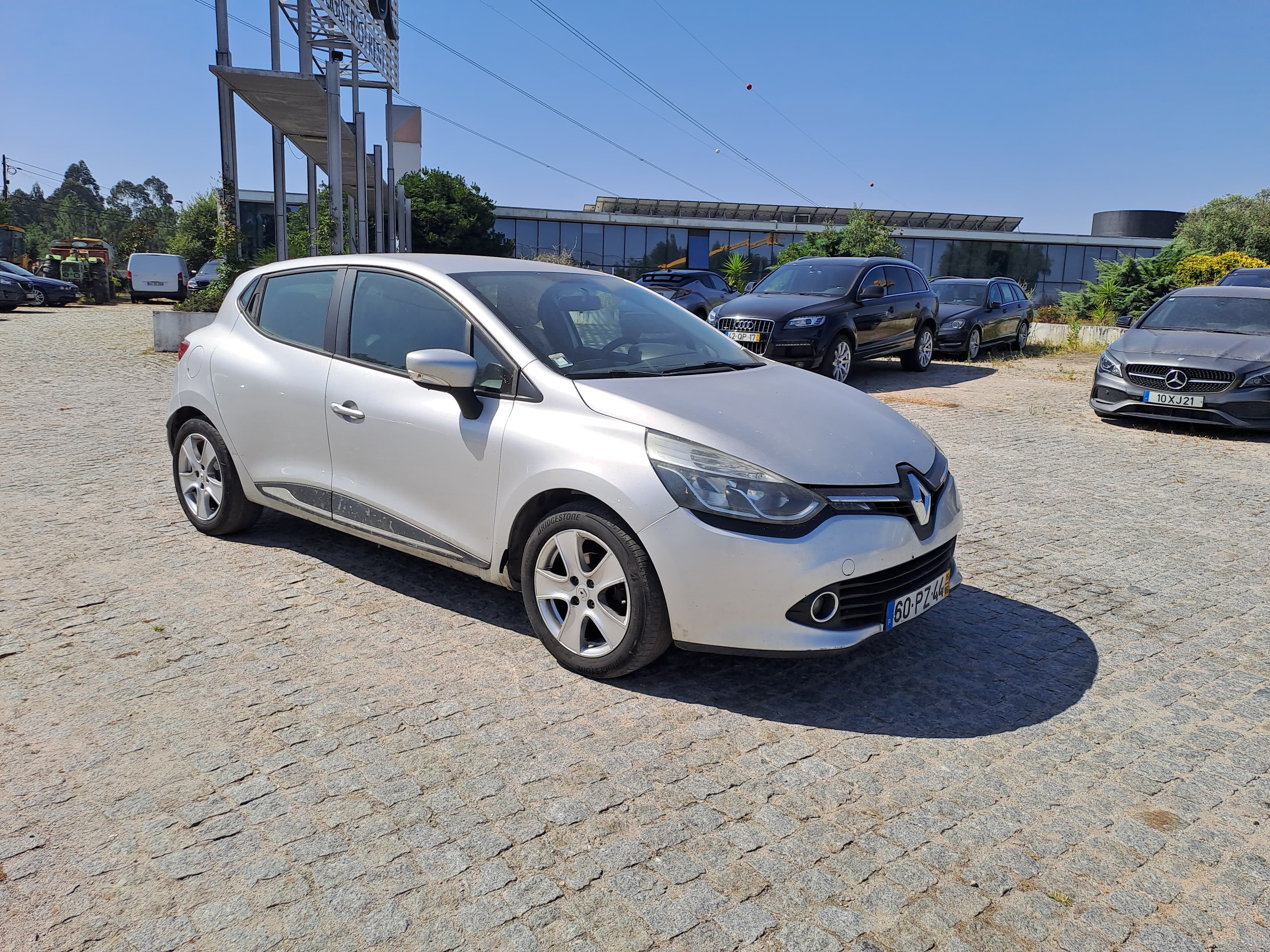Renault Clio DCI · Ano 2015 — imagen 1
