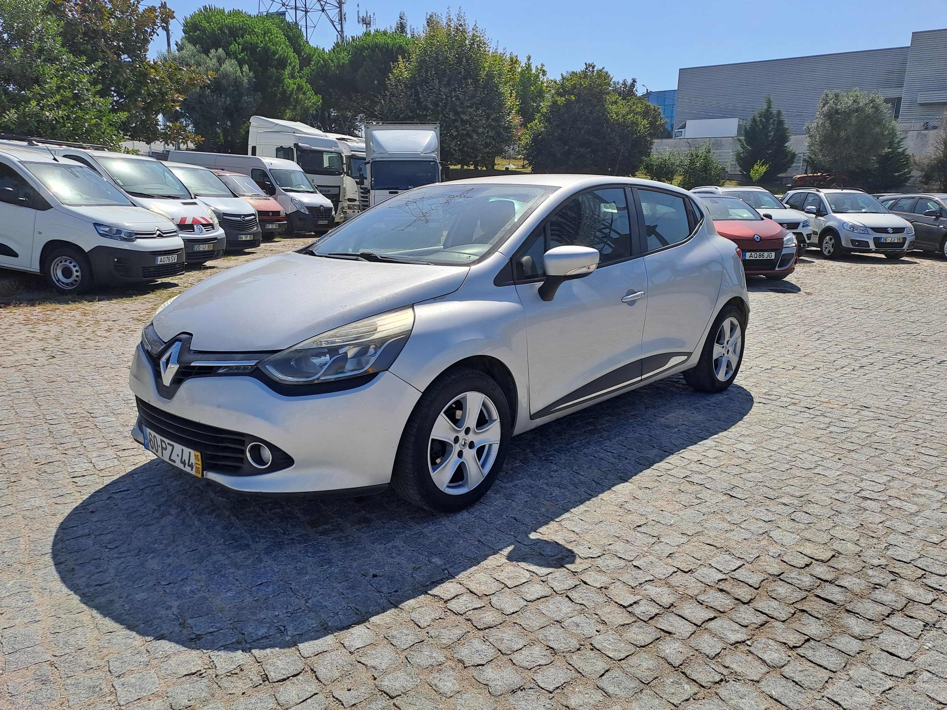 Renault Clio DCI · Ano 2015 — imagen 3