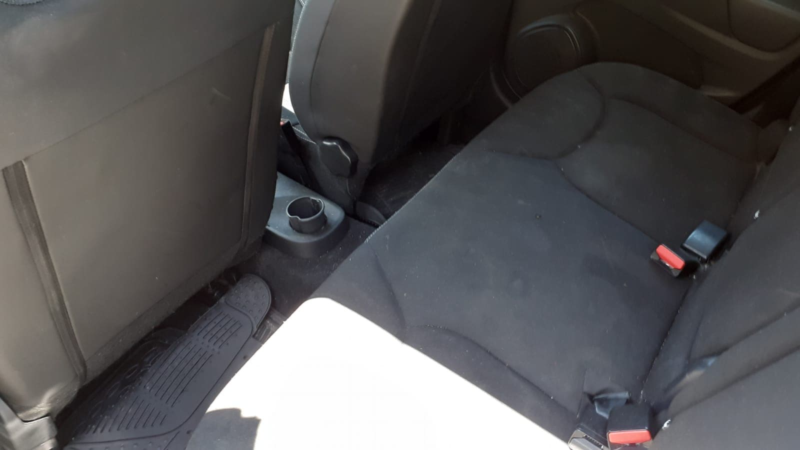 Renault Clio IV Grandtour DCI · Ano 2014 — image 23