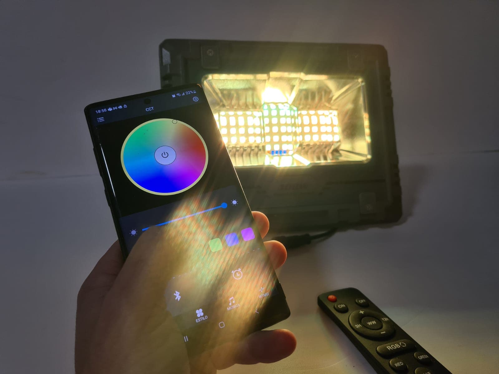 Foco Led e Painel Solar — image 14