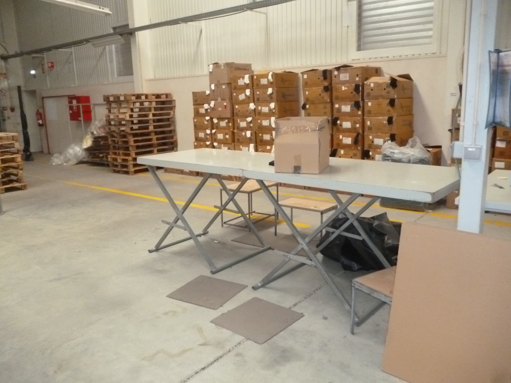 Lotes 12 a 43 - Máquinas Têxteis e Equipamentos — imagen 131