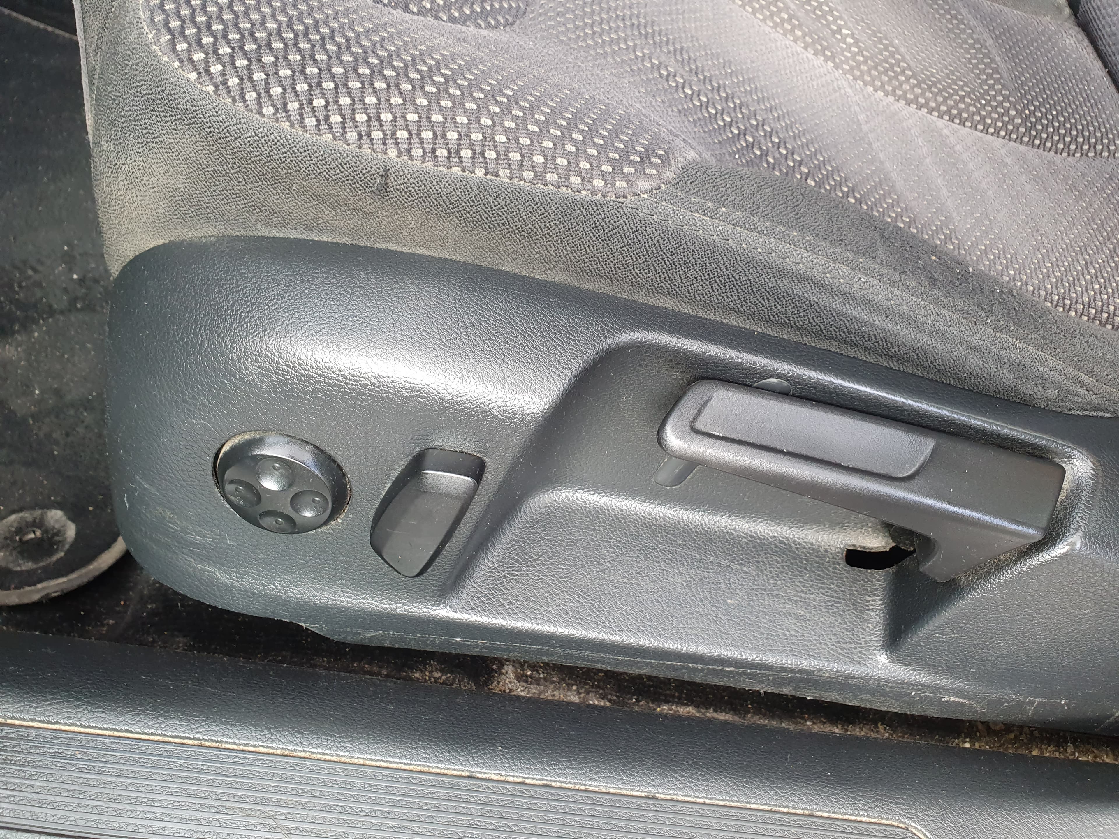 Volkswagen Passat · Ano 2011 — image 37