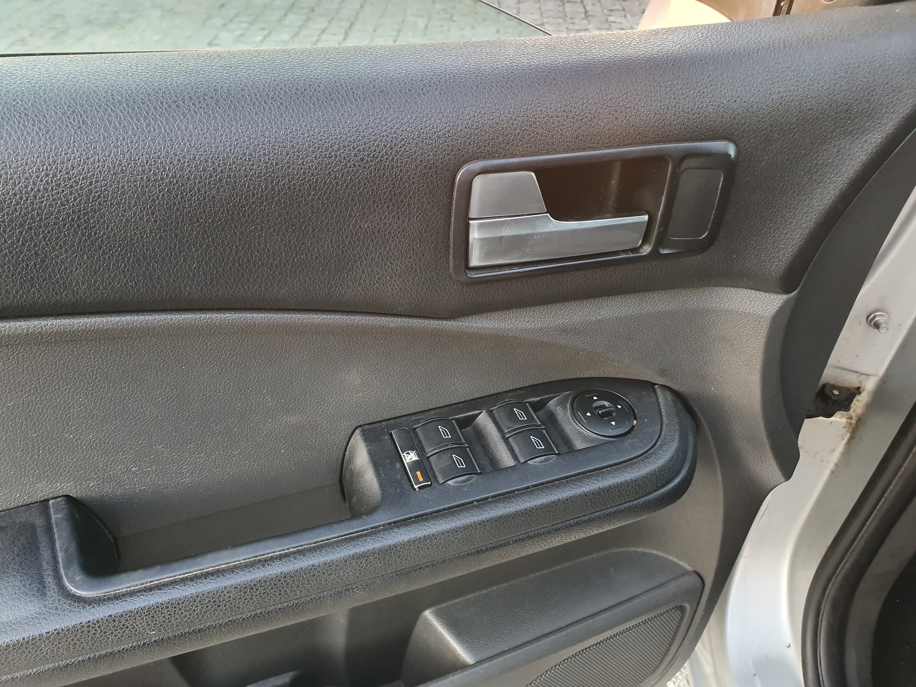 Ford Focus C-max · Ano 2006 — imagen 15