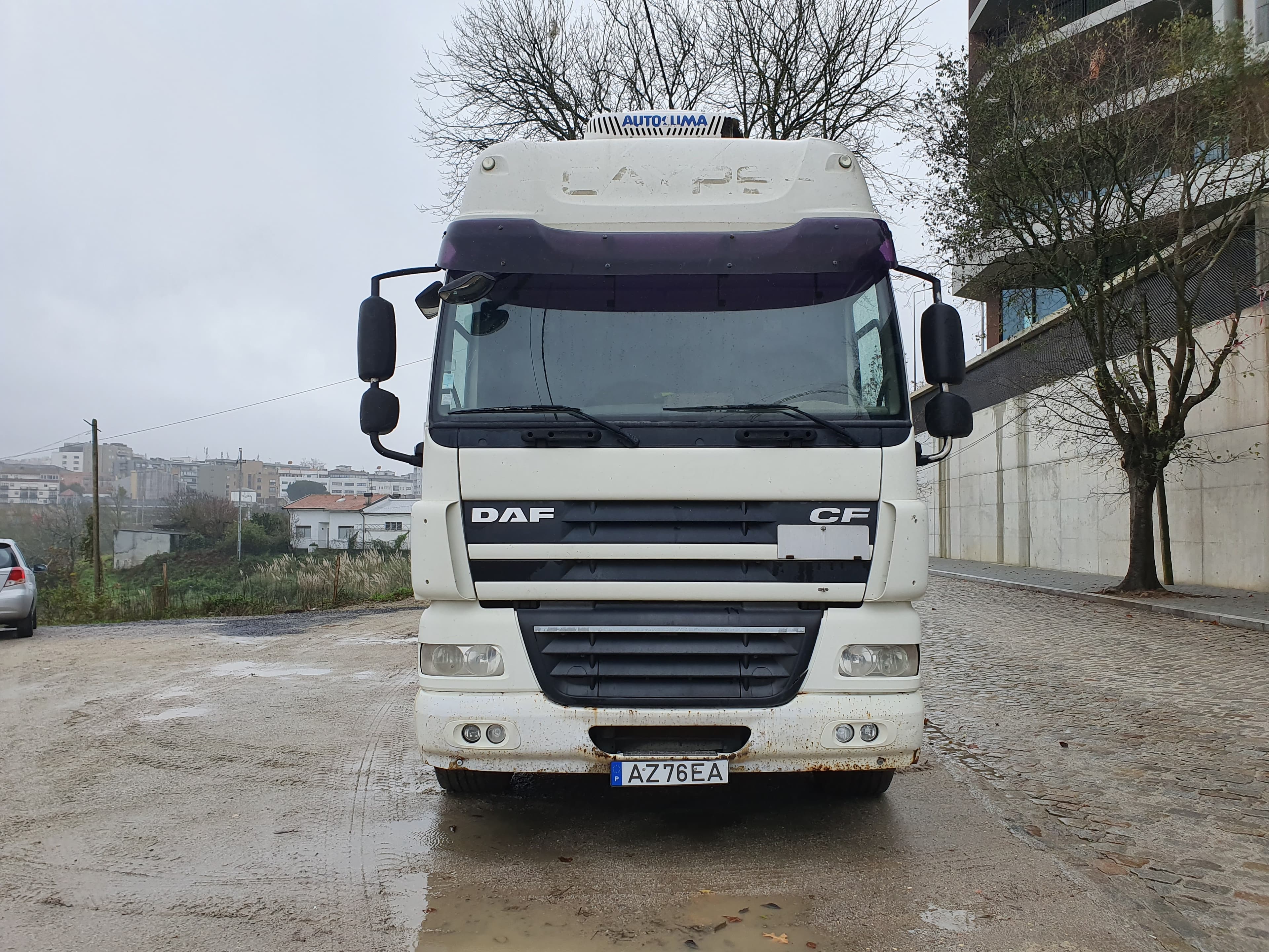 Porta Máquinas DAF CF 85.460 · Ano 2011 — imagen 2