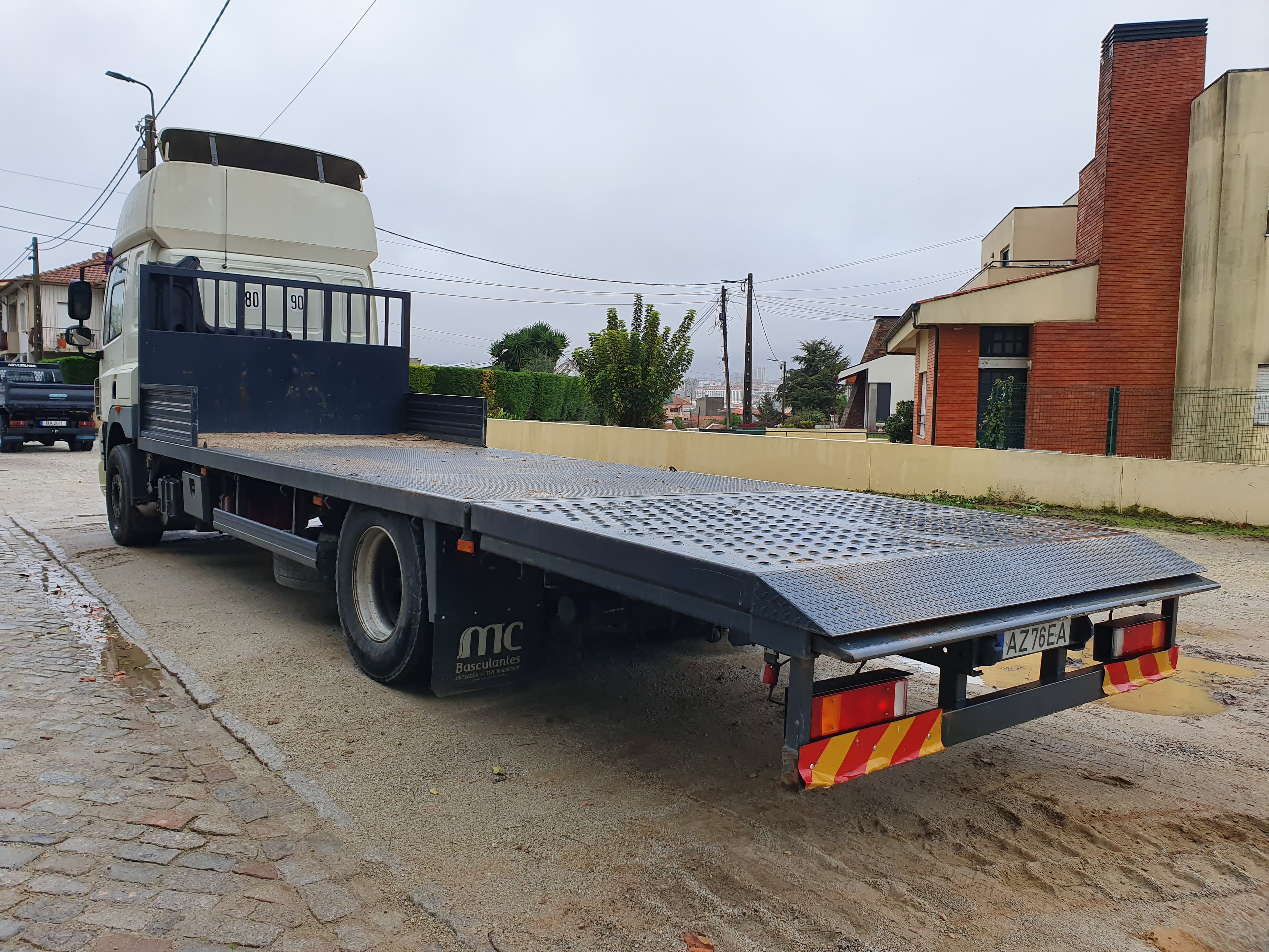Porta Máquinas DAF CF 85.460 · Ano 2011 — imagen 5