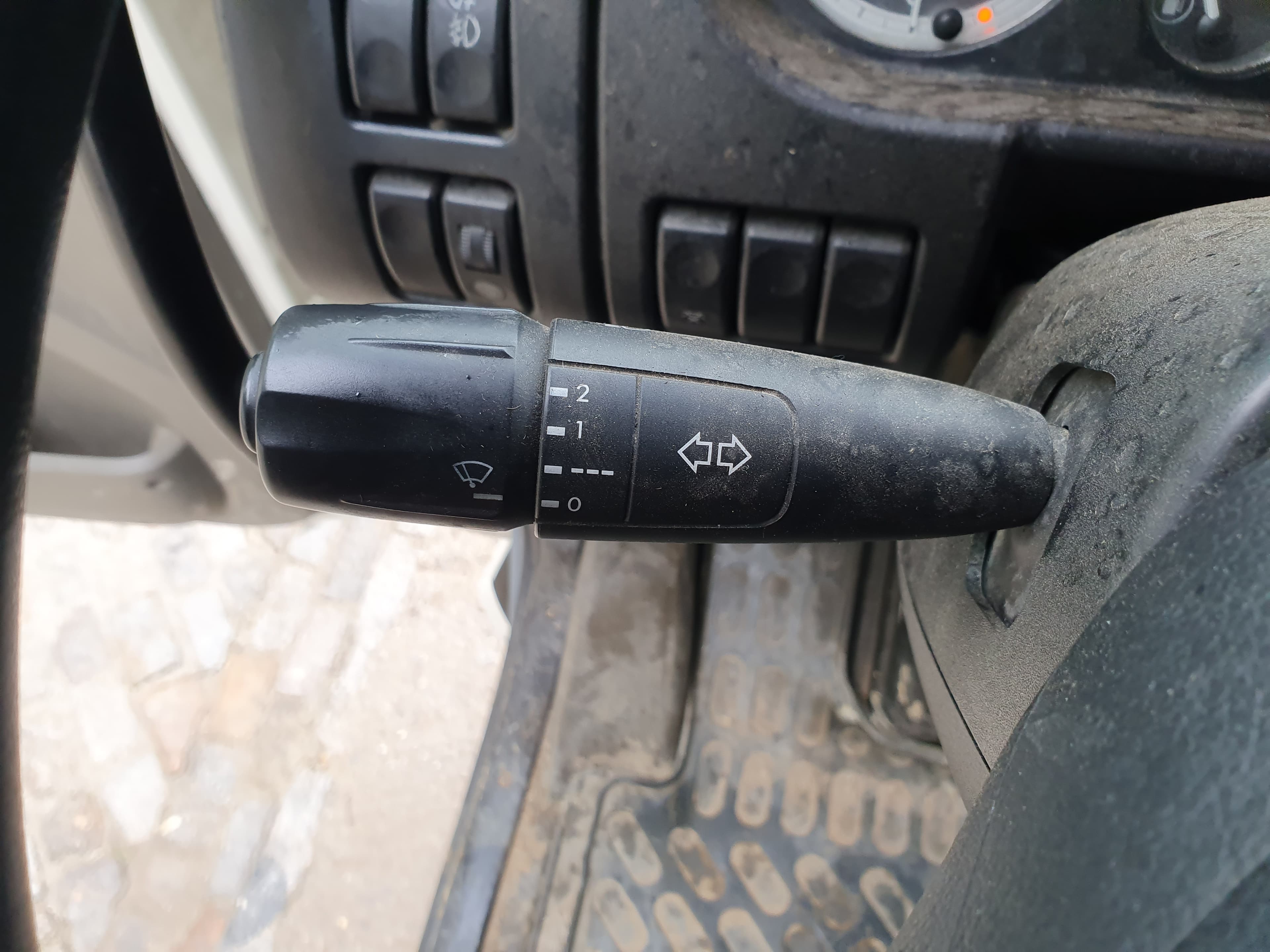 Porta Máquinas DAF CF 85.460 · Ano 2011 — imagen 20
