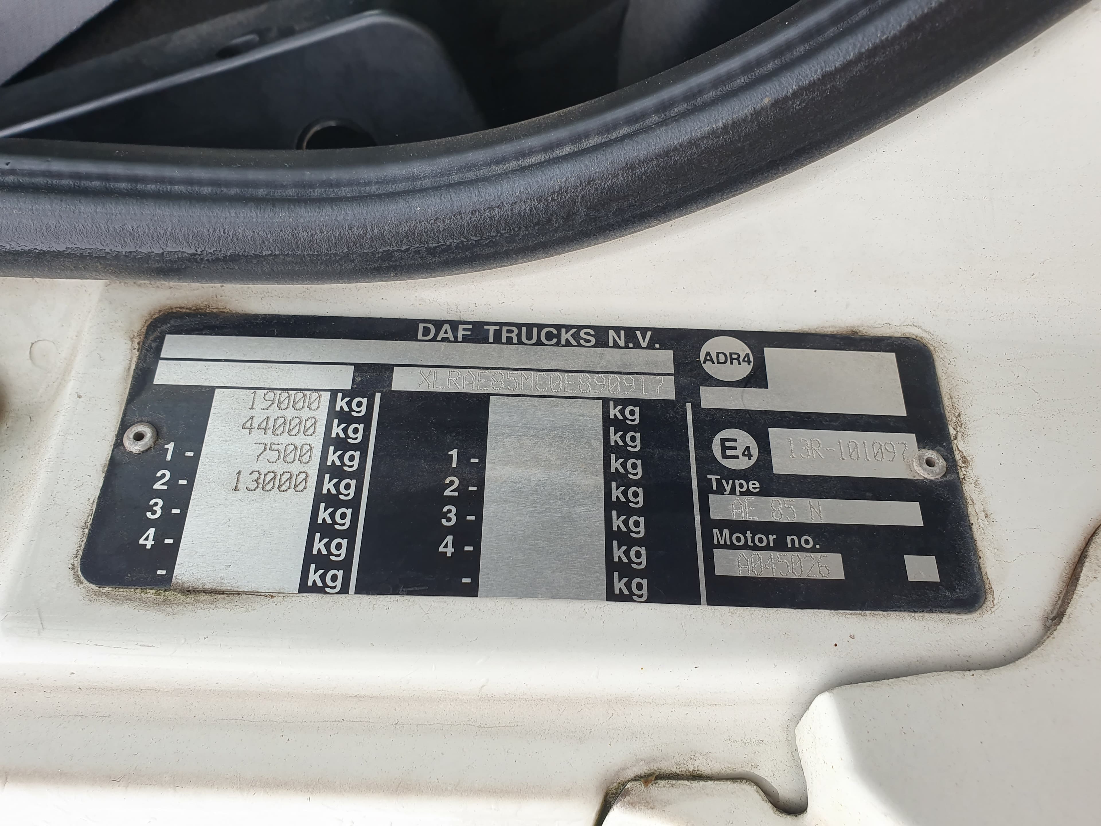 Porta Máquinas DAF CF 85.460 · Ano 2011 — imagen 26