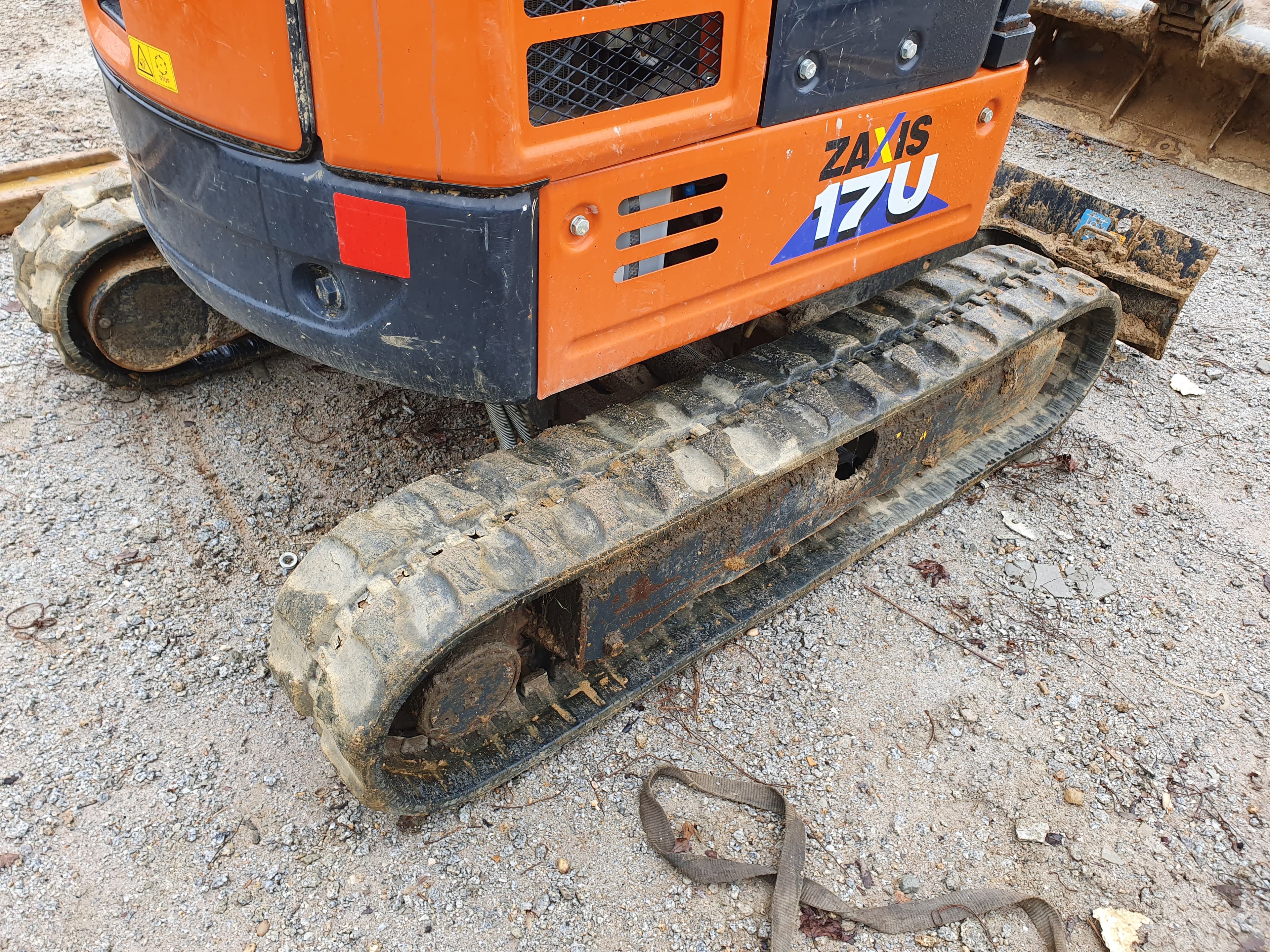 Mini Giratória Rastos Hitachi · Ano 2022 — imagen 9