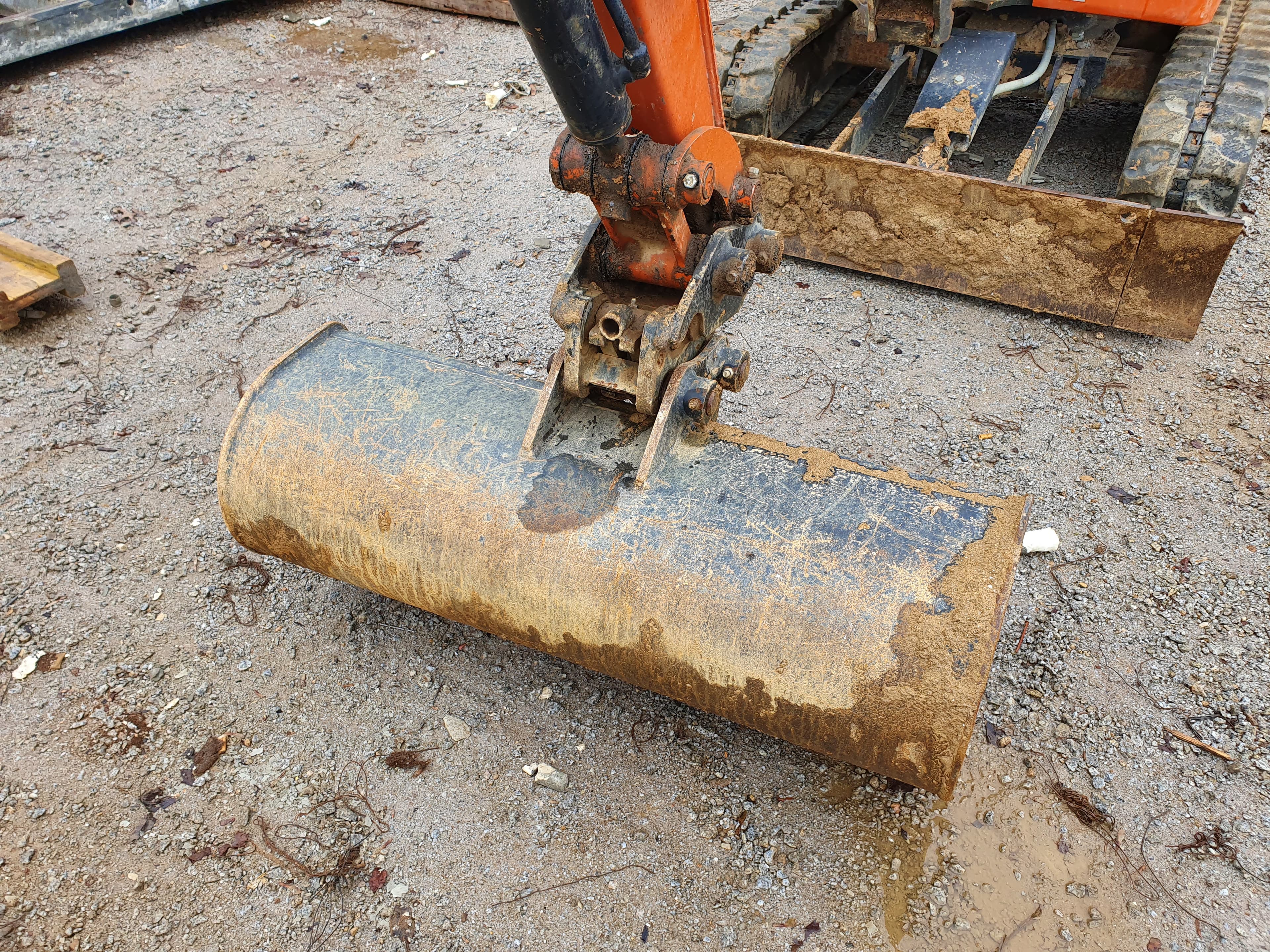 Mini Giratória Rastos Hitachi · Ano 2022 — imagen 5