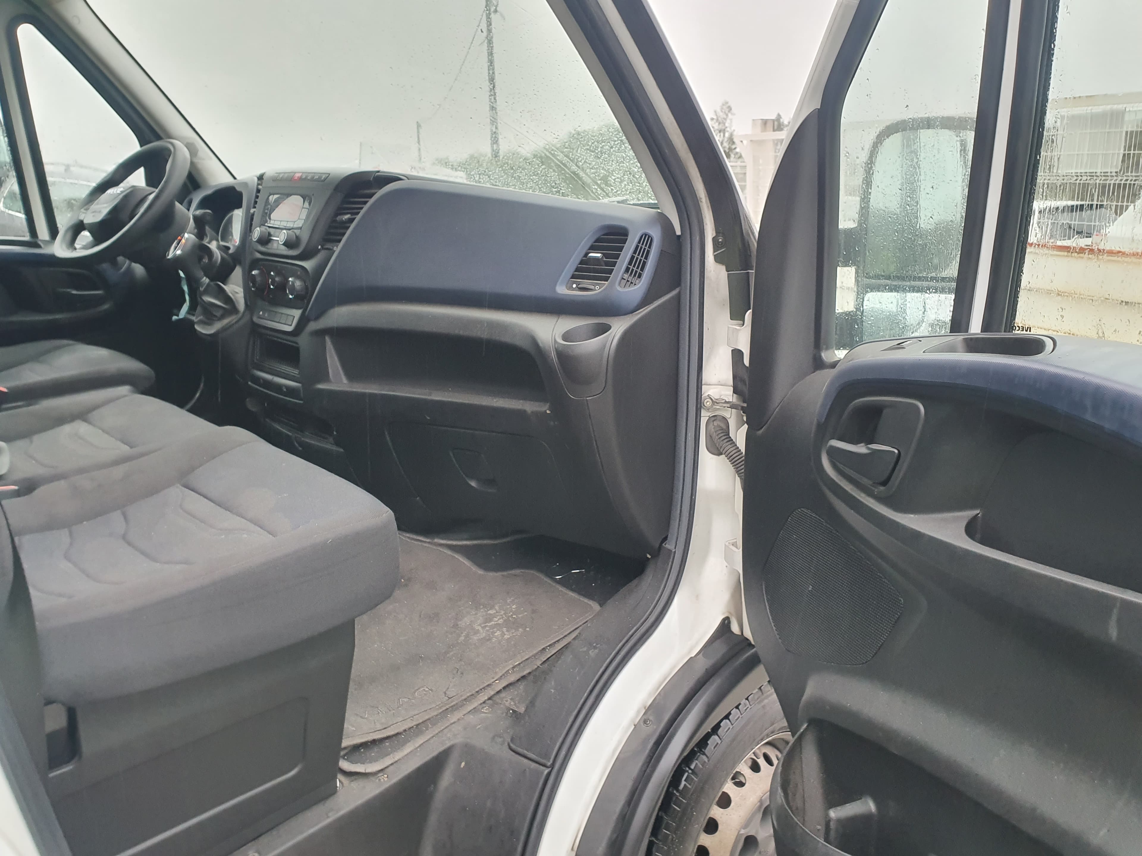 Iveco Daily 35-140 · Ano 2020 — imagen 20
