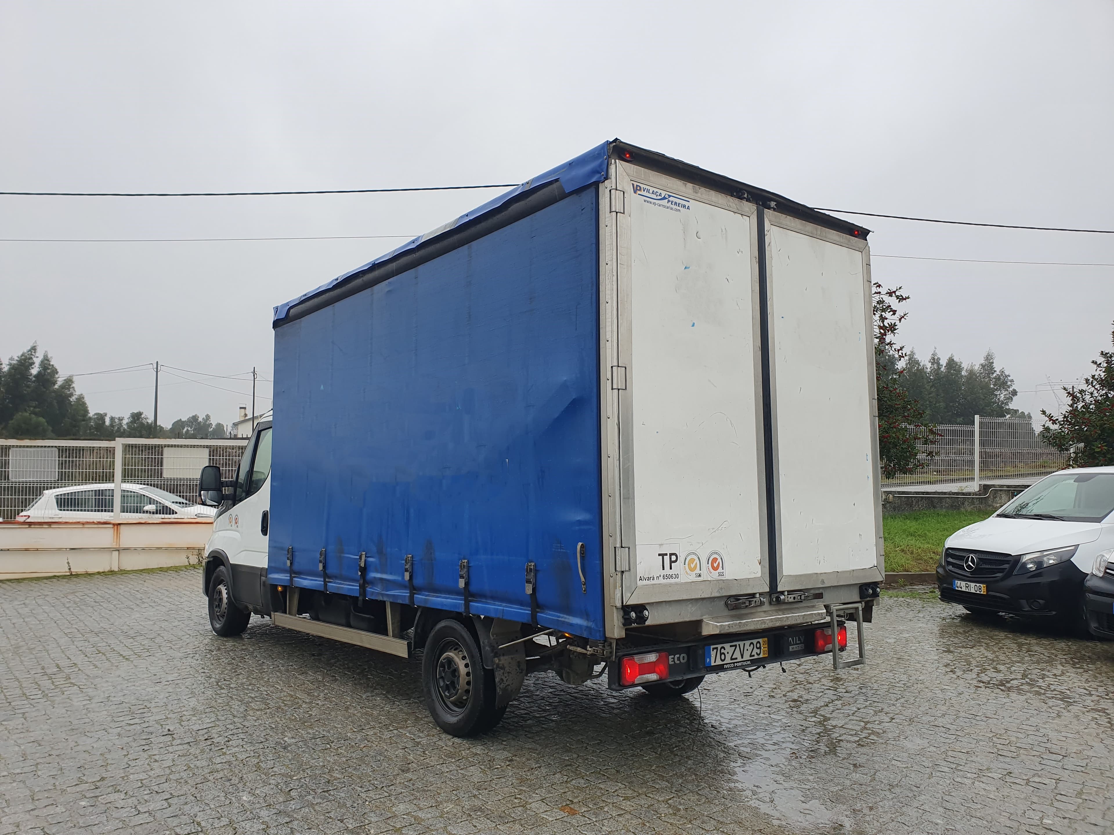 Iveco Daily 35-140 · Ano 2020 — imagen 4