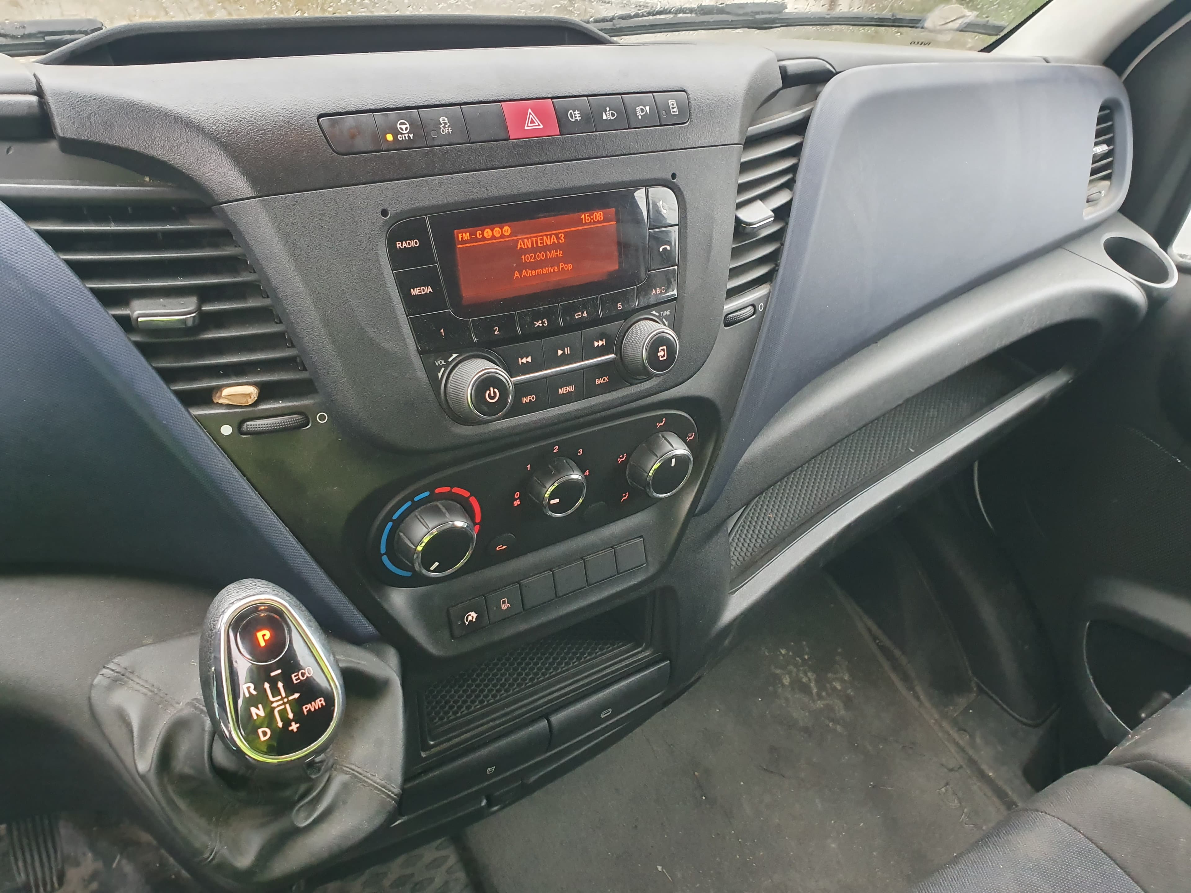 Iveco Daily 35-140 · Ano 2020 — imagen 36