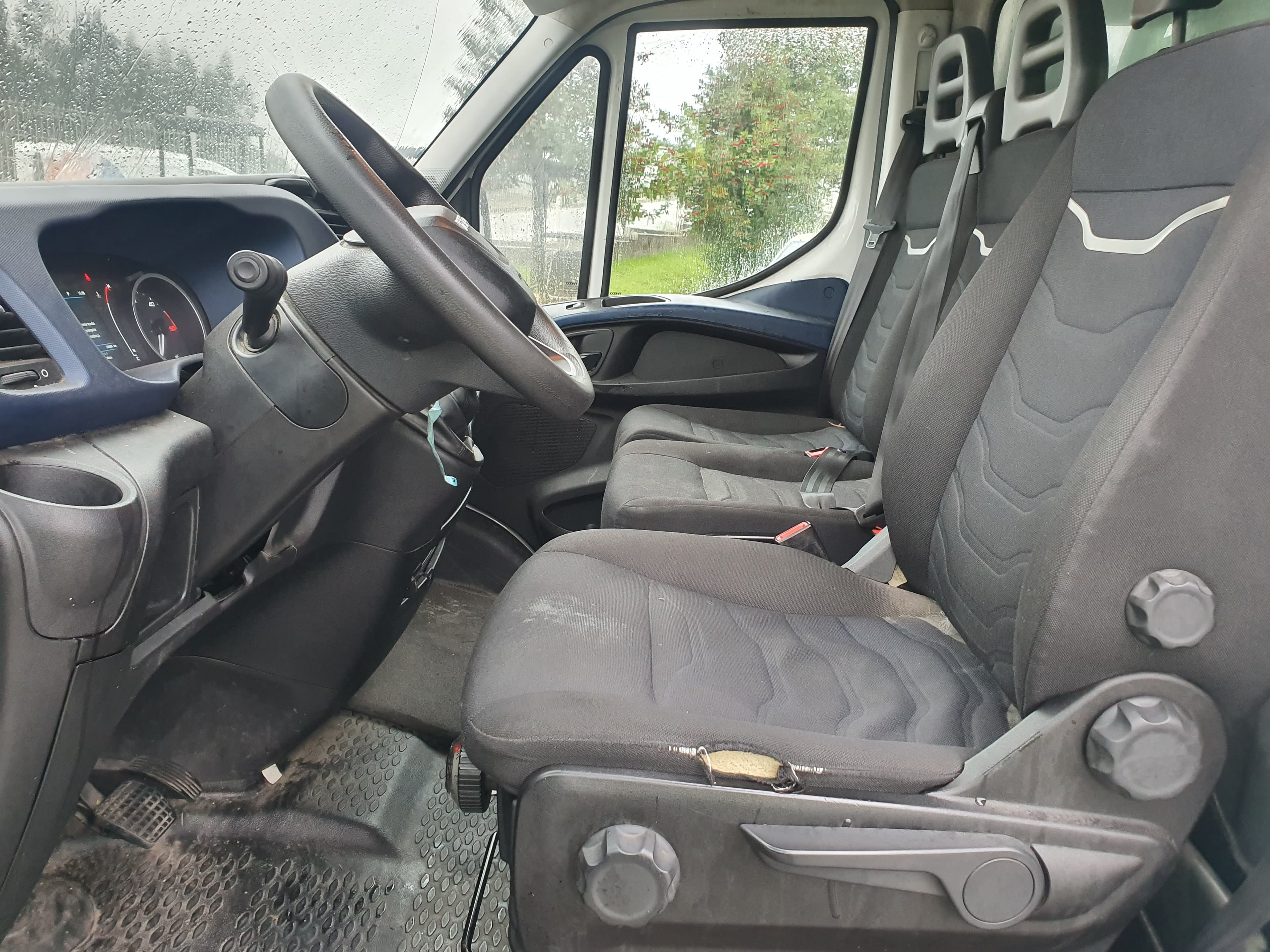 Iveco Daily 35-140 · Ano 2020 — imagen 23