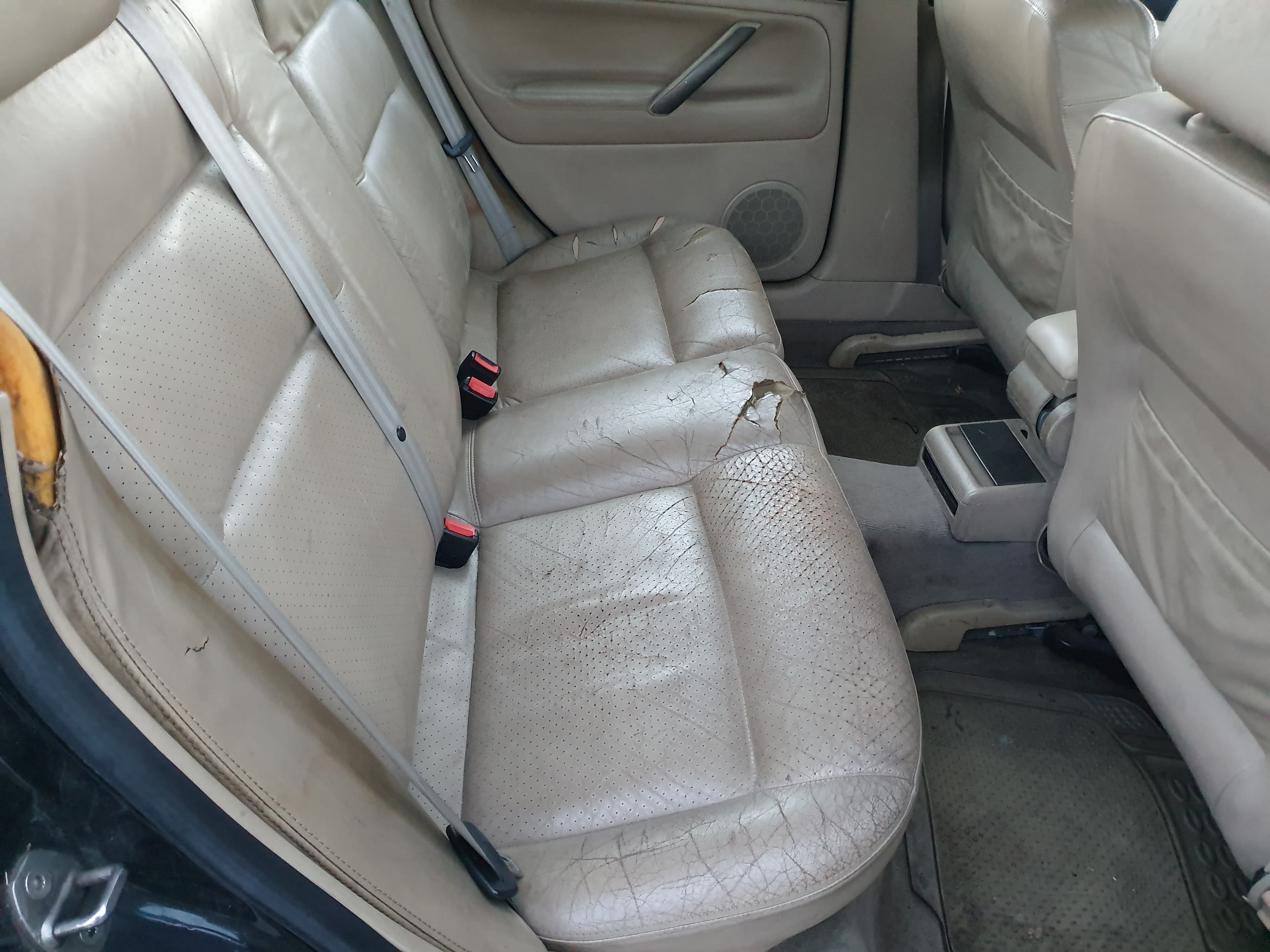 Volkswagen Passat · Ano 1999 — image 13