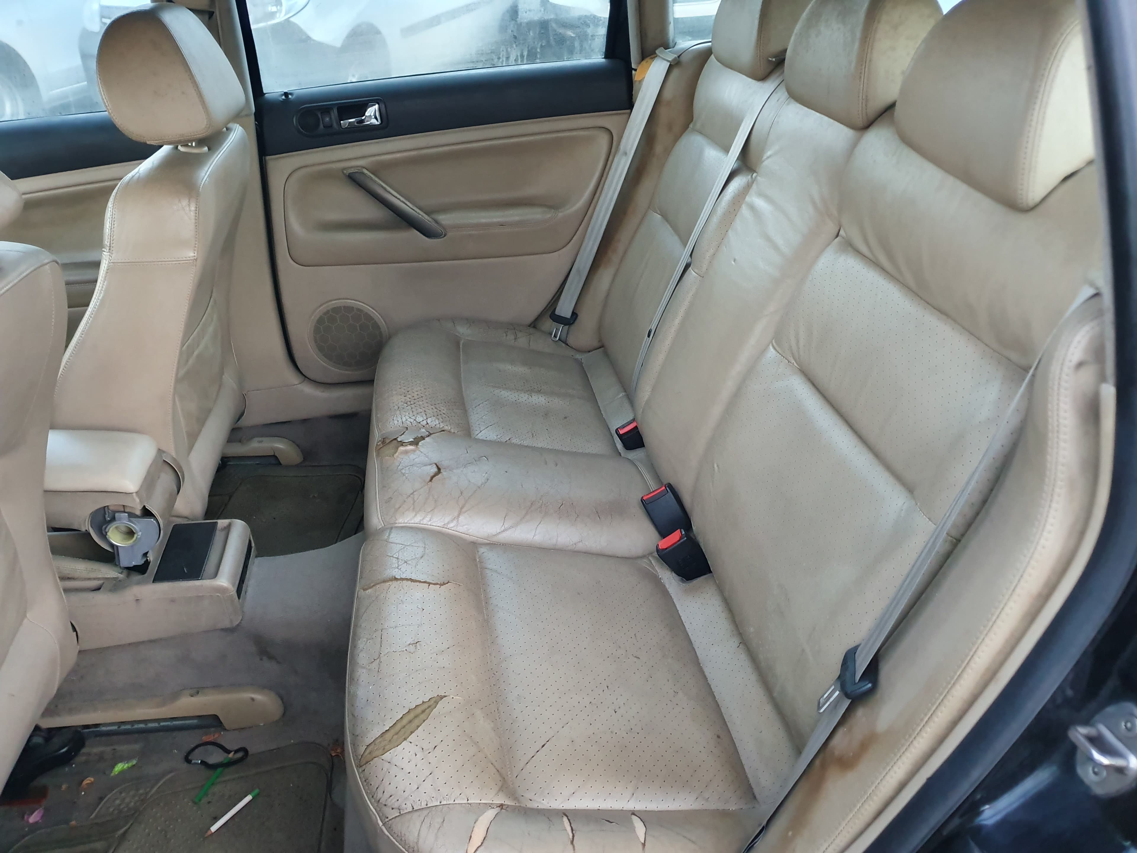 Volkswagen Passat · Ano 1999 — image 30