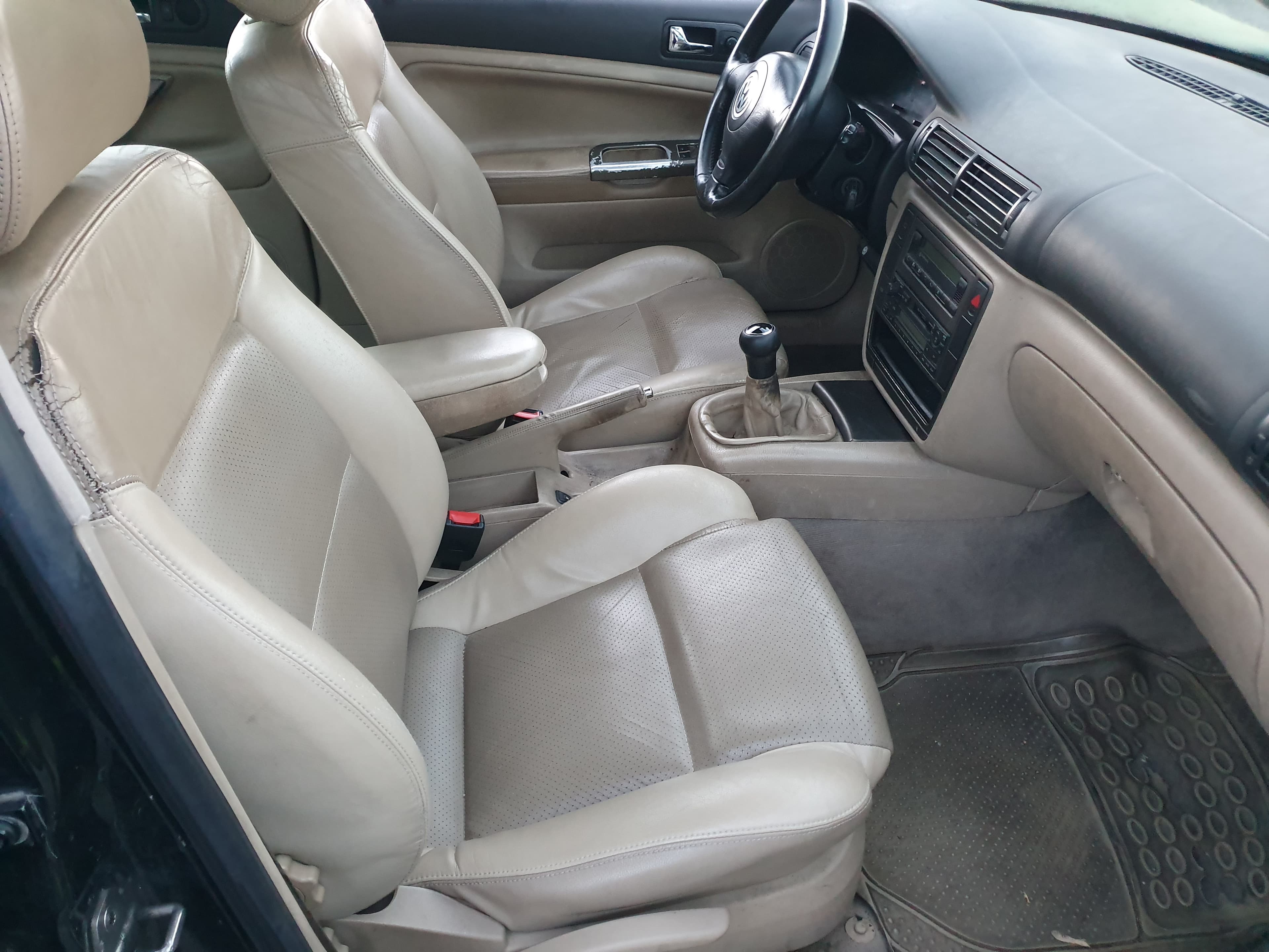 Volkswagen Passat · Ano 1999 — image 27