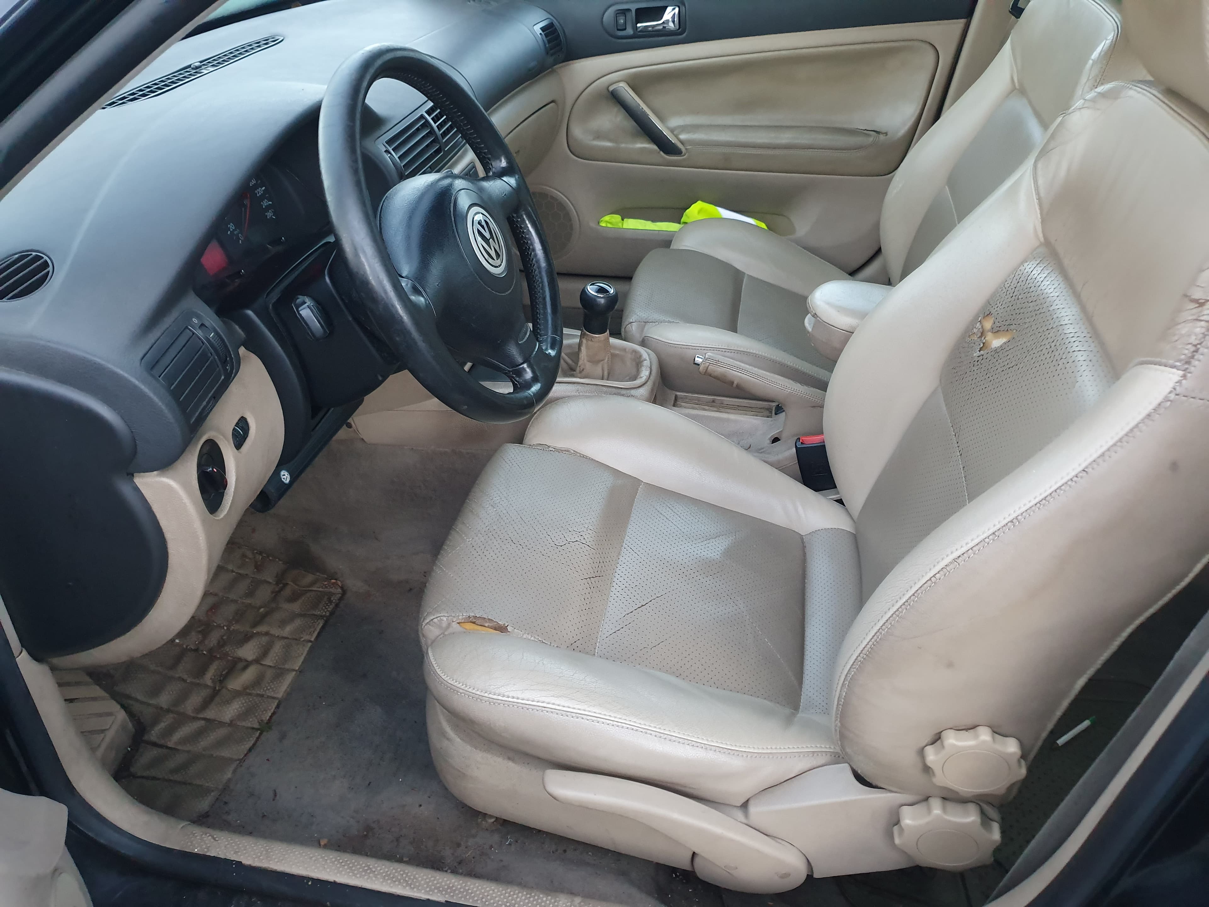 Volkswagen Passat · Ano 1999 — image 21
