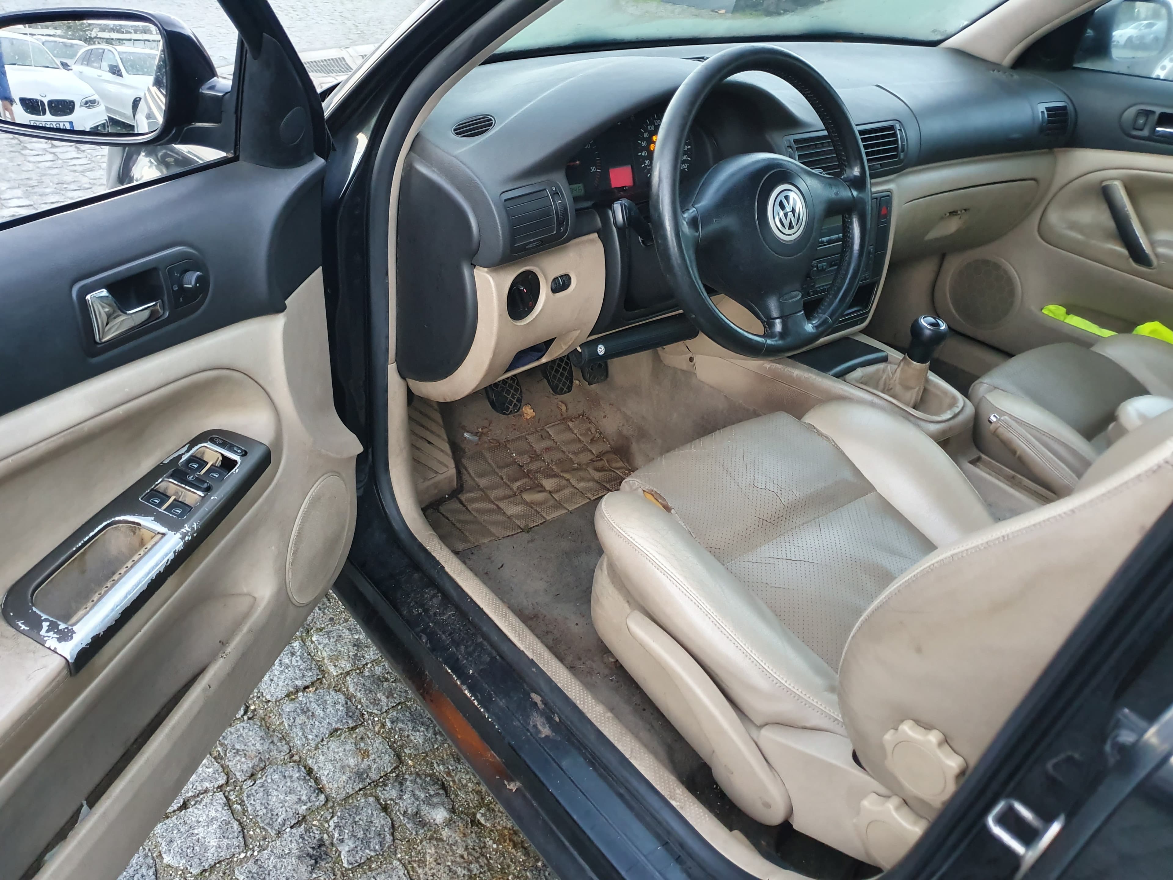 Volkswagen Passat · Ano 1999 — image 31