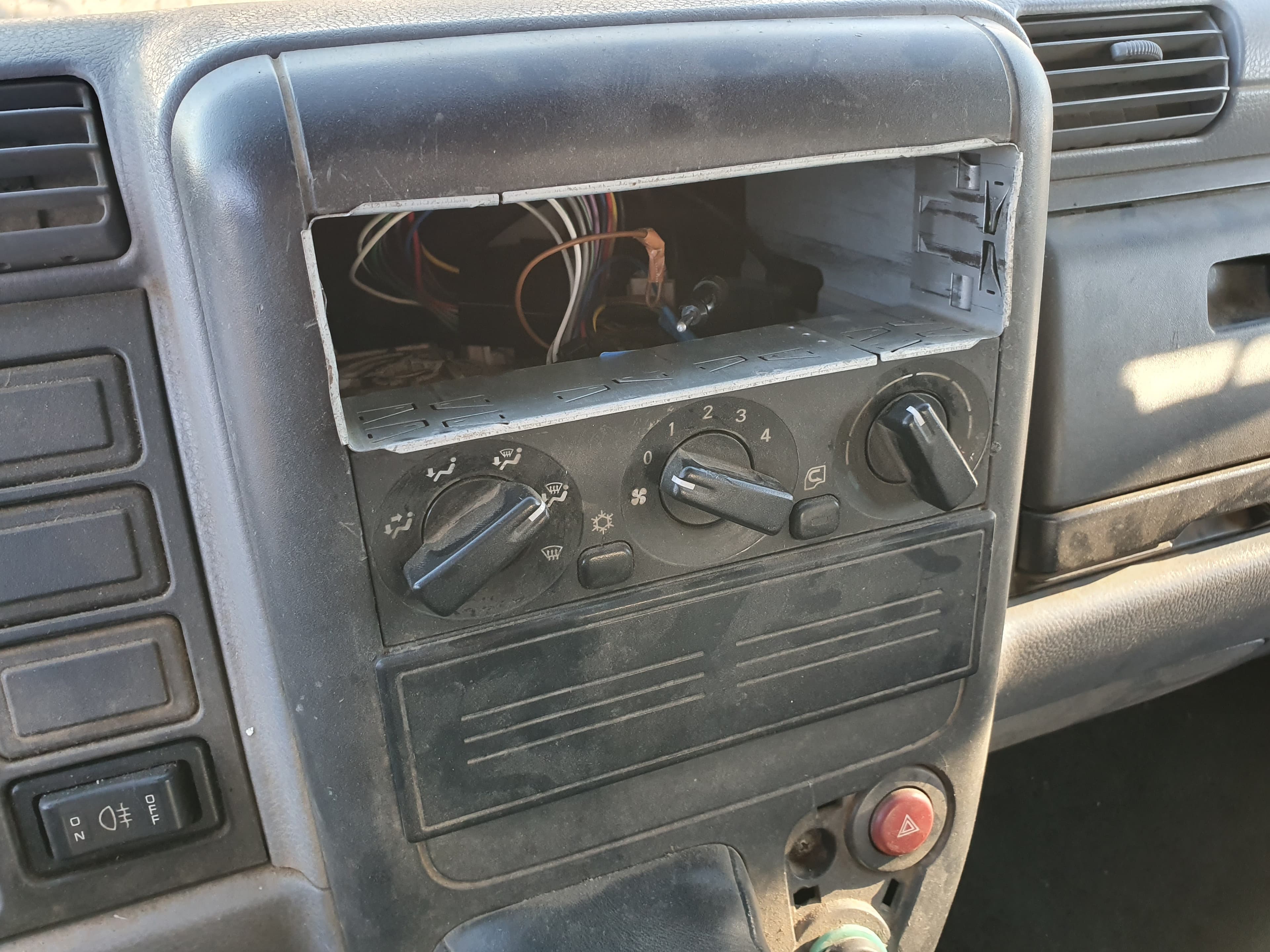 Mitsubishi Canter · Ano 2007 — imagen 30