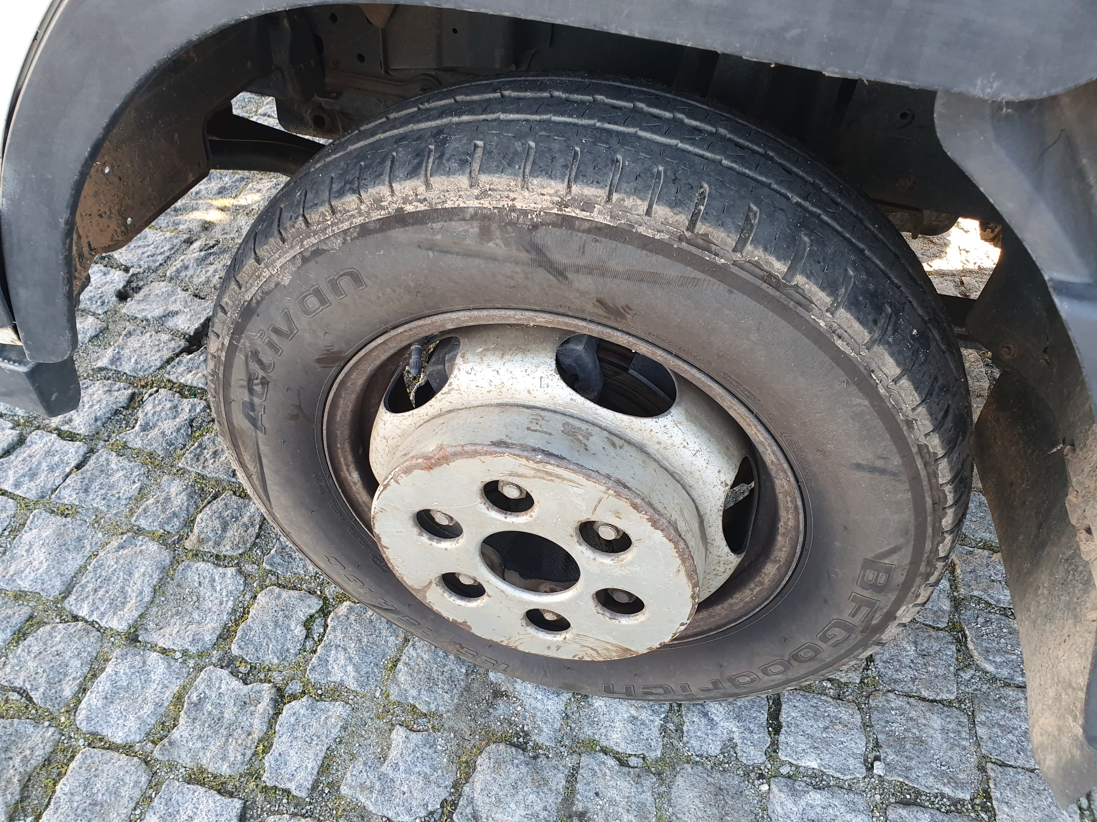 Mitsubishi Canter · Ano 2007 — imagen 11