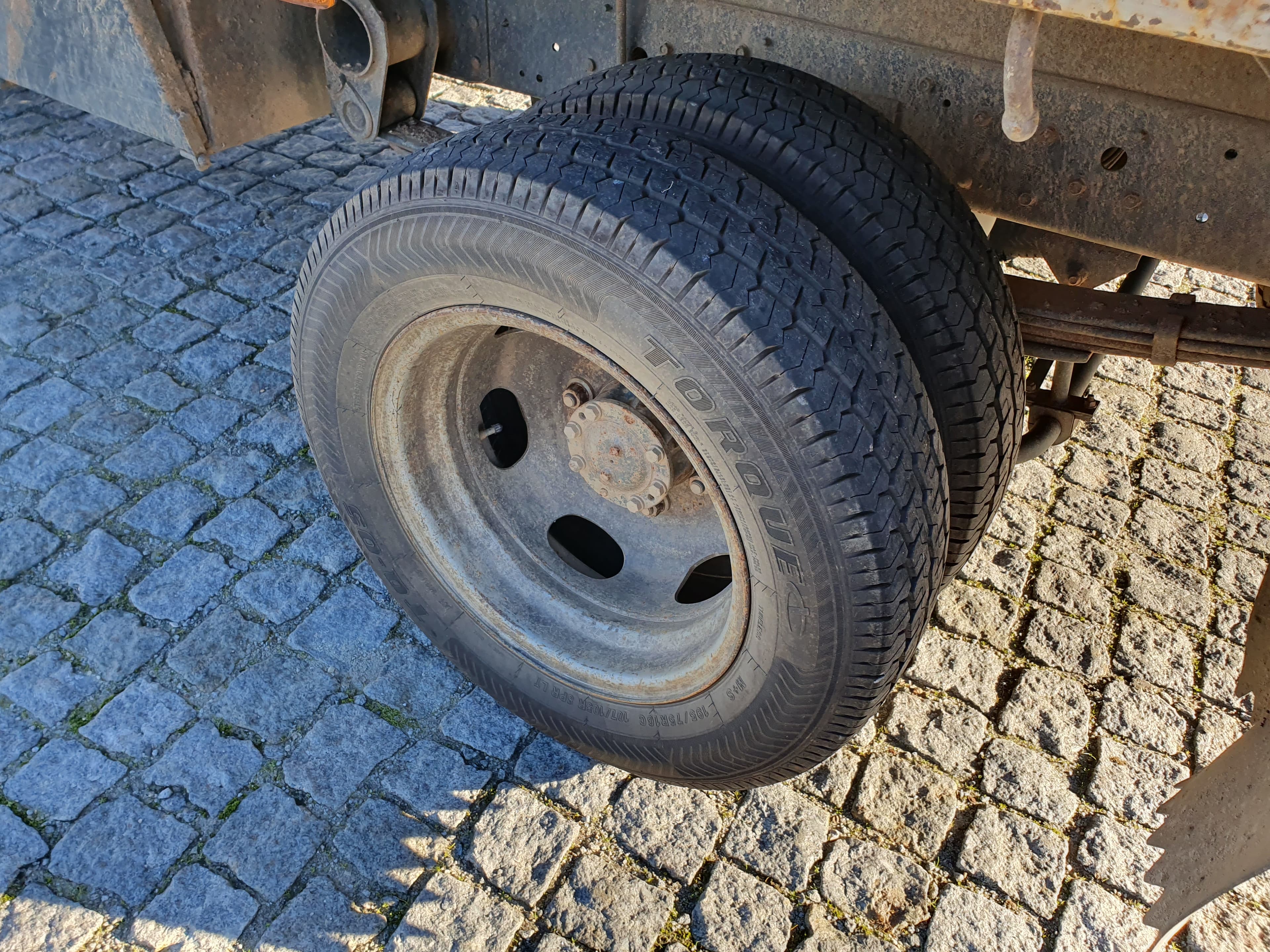 Mitsubishi Canter · Ano 2007 — imagen 10