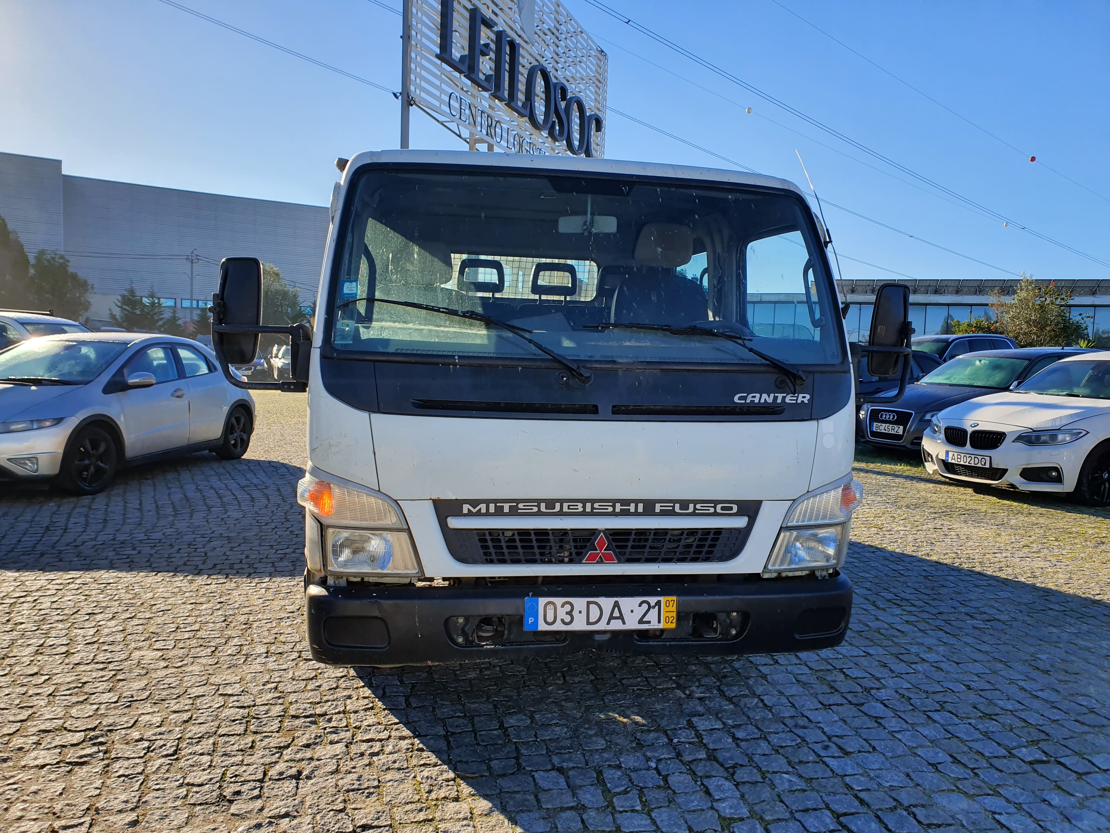 Mitsubishi Canter · Ano 2007 — imagen 3
