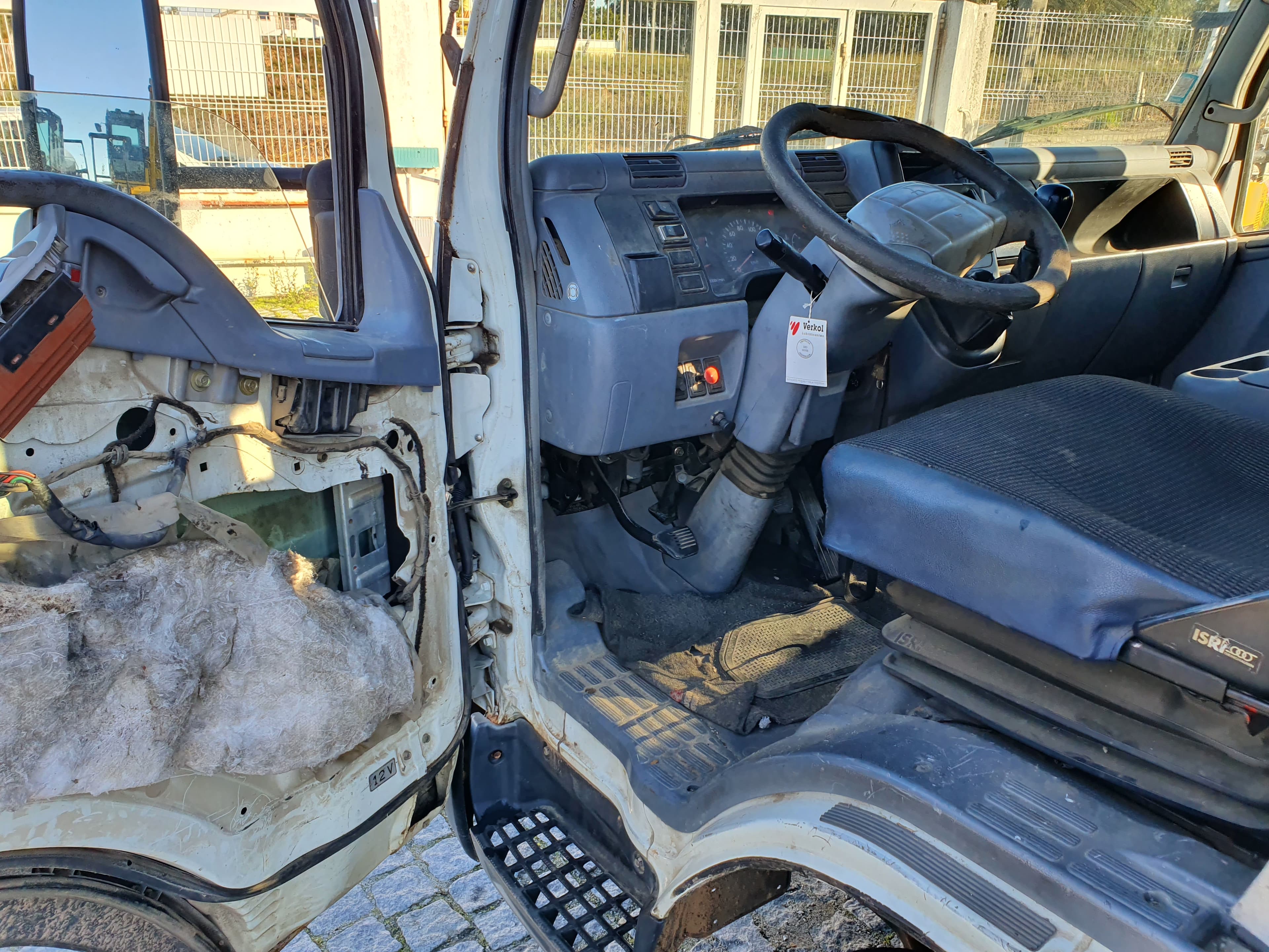Mitsubishi Canter · Ano 2007 — imagen 25