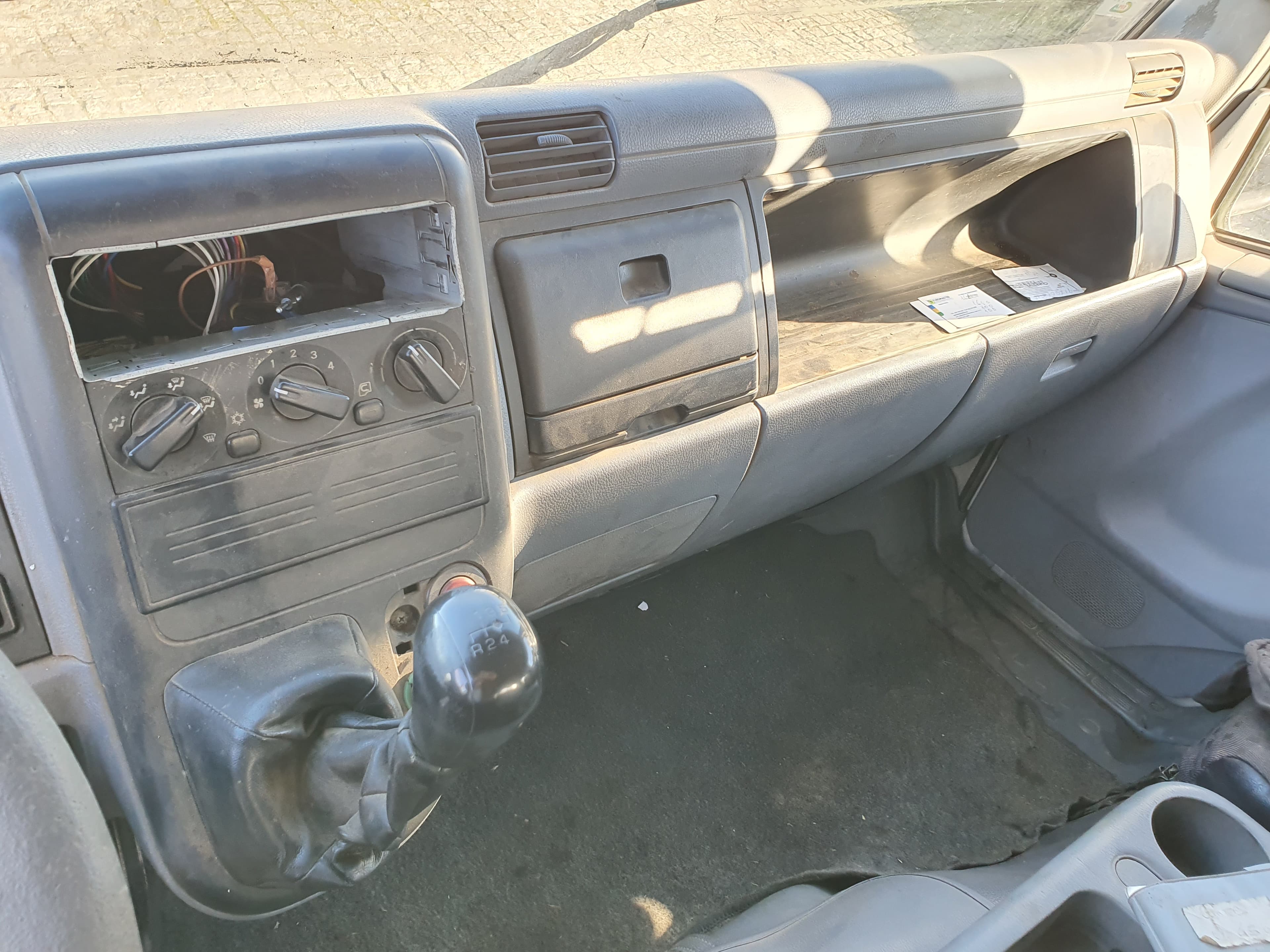 Mitsubishi Canter · Ano 2007 — imagen 36