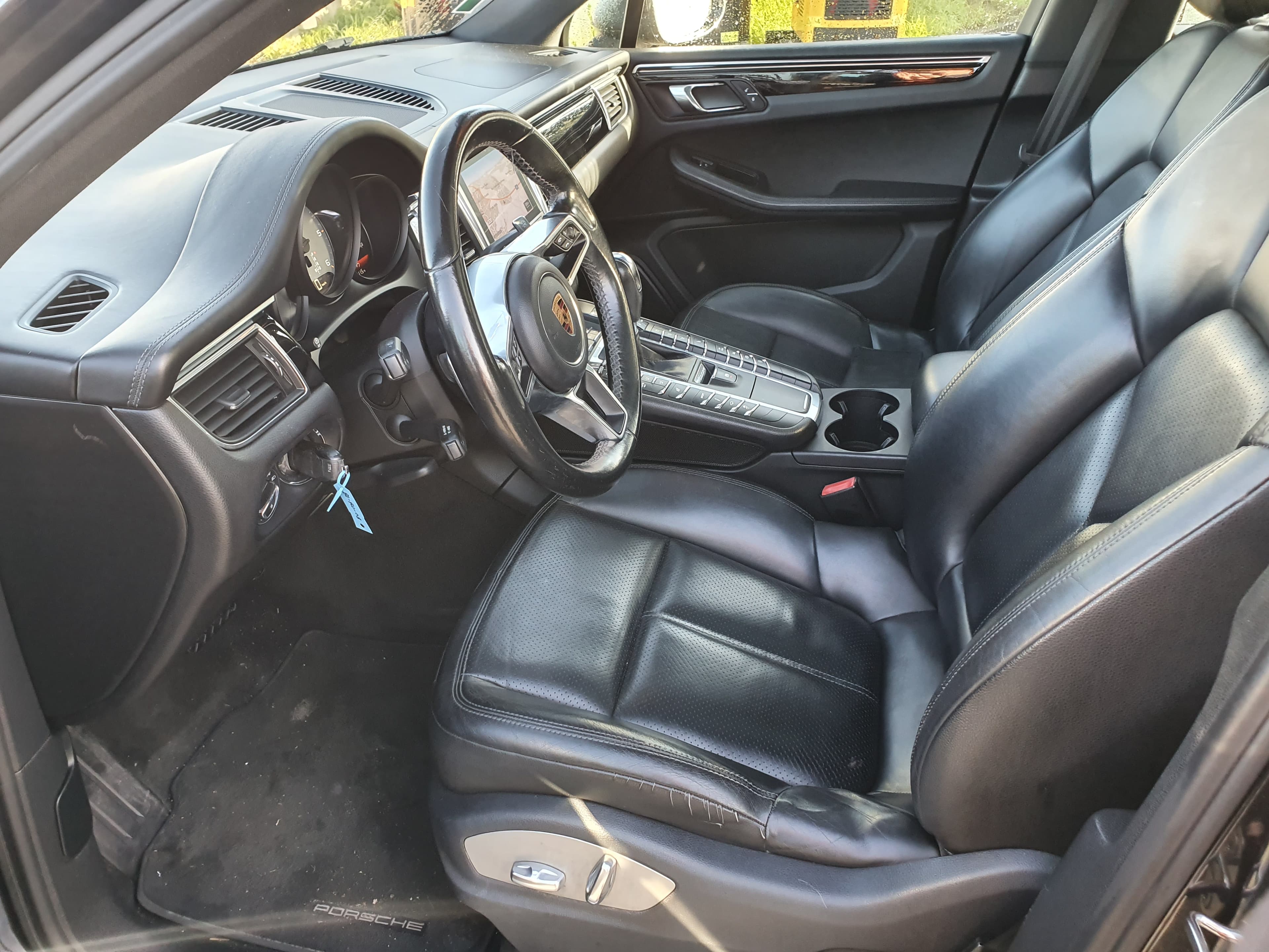 Porsche Macan S · Ano 2016 — image 33