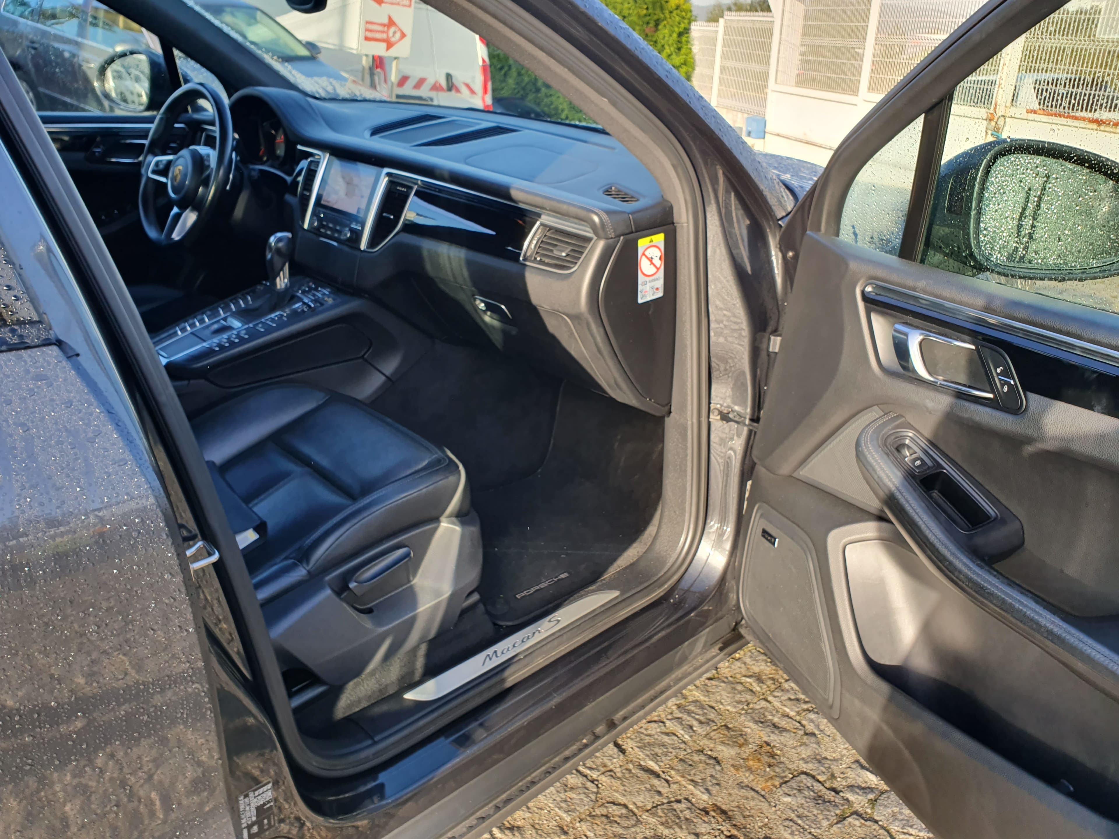 Porsche Macan S · Ano 2016 — image 23