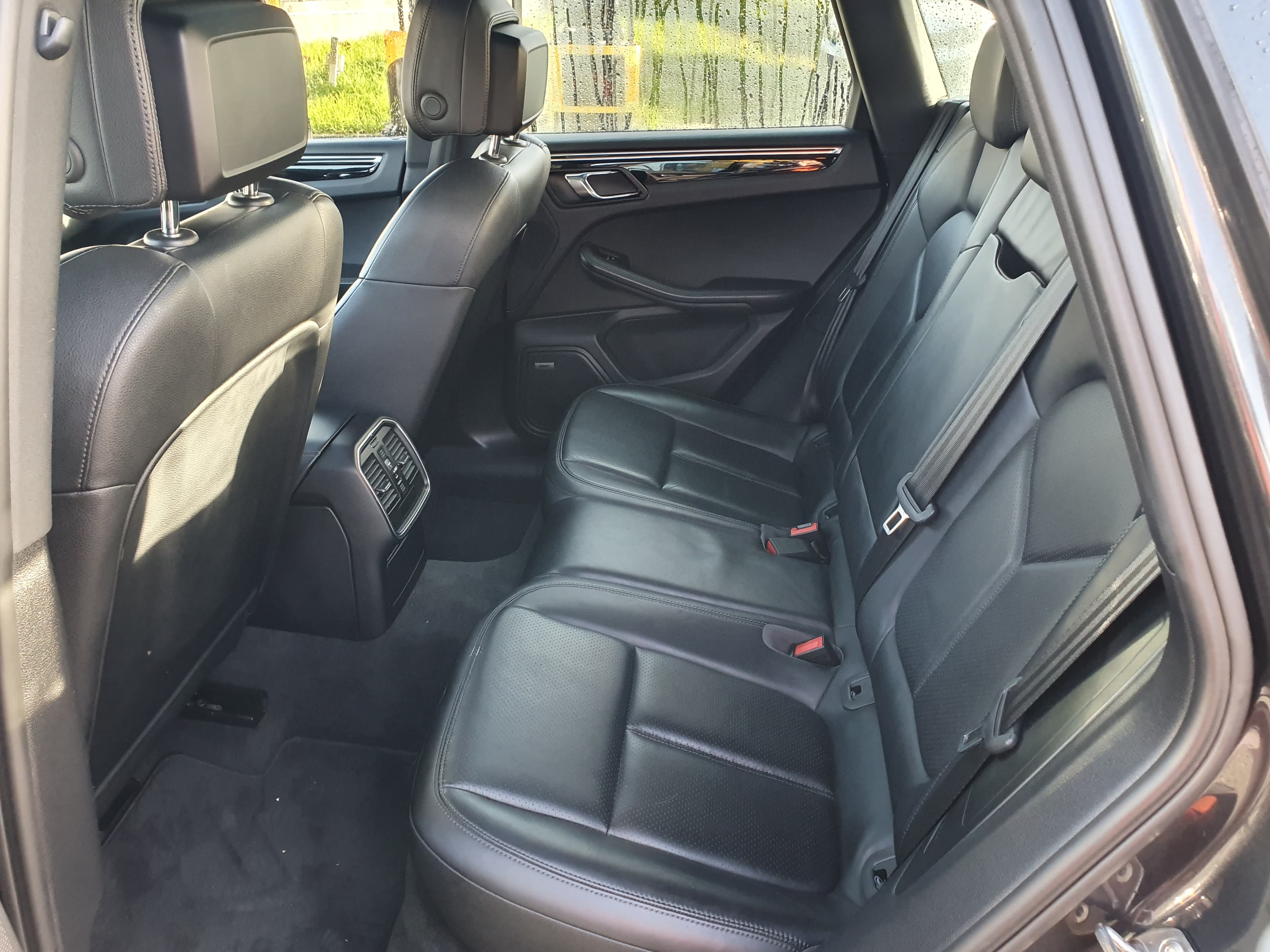 Porsche Macan S · Ano 2016 — image 28
