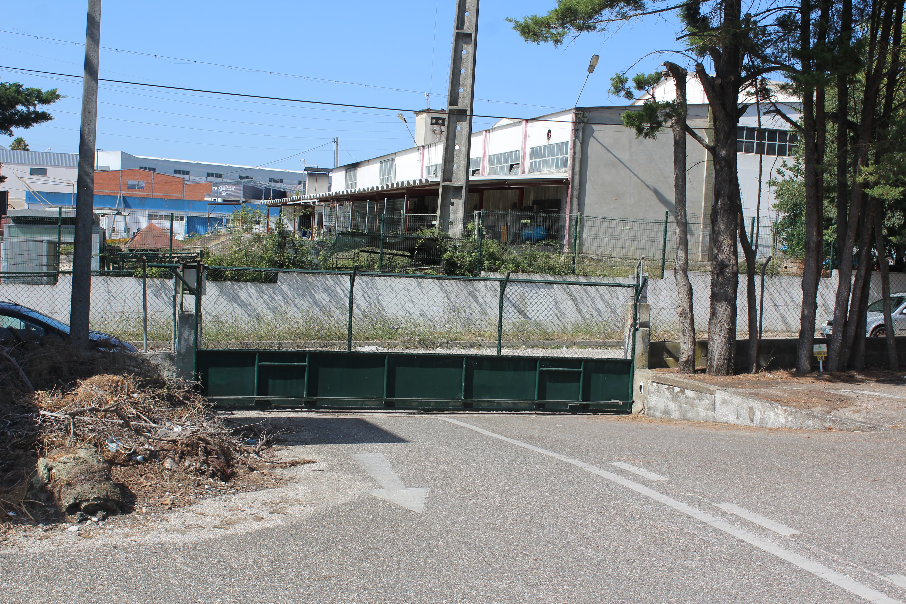 Armazém Comercial · Zona Industrial de Santarém — imagen 15
