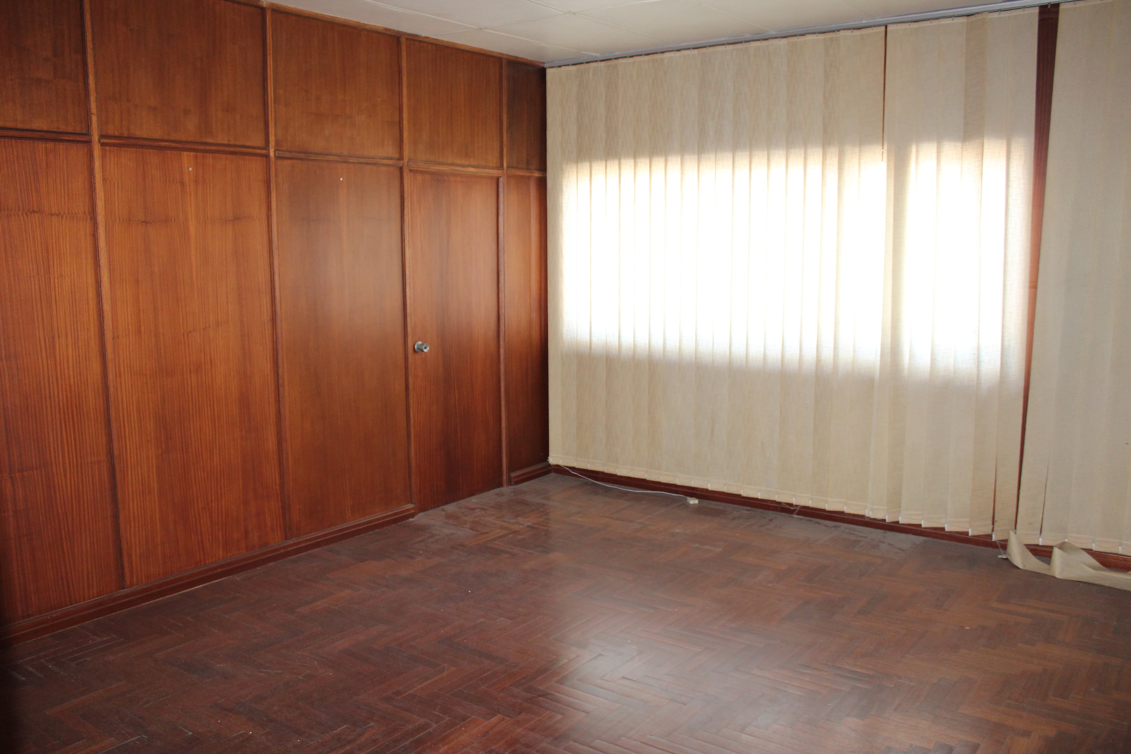 Armazém Comercial · Zona Industrial de Santarém — imagen 21