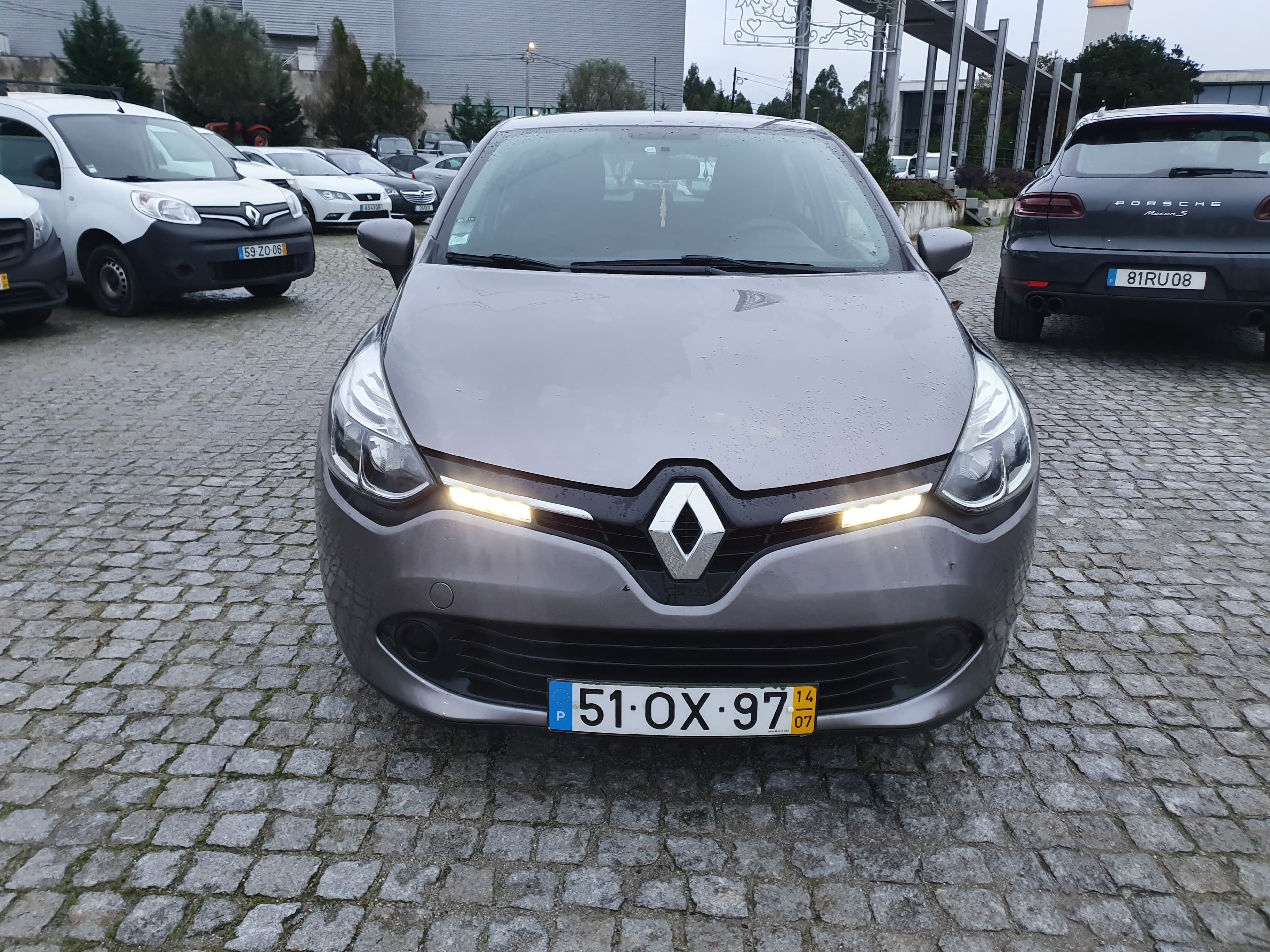 Renault Clio · Année 2014 — image 3