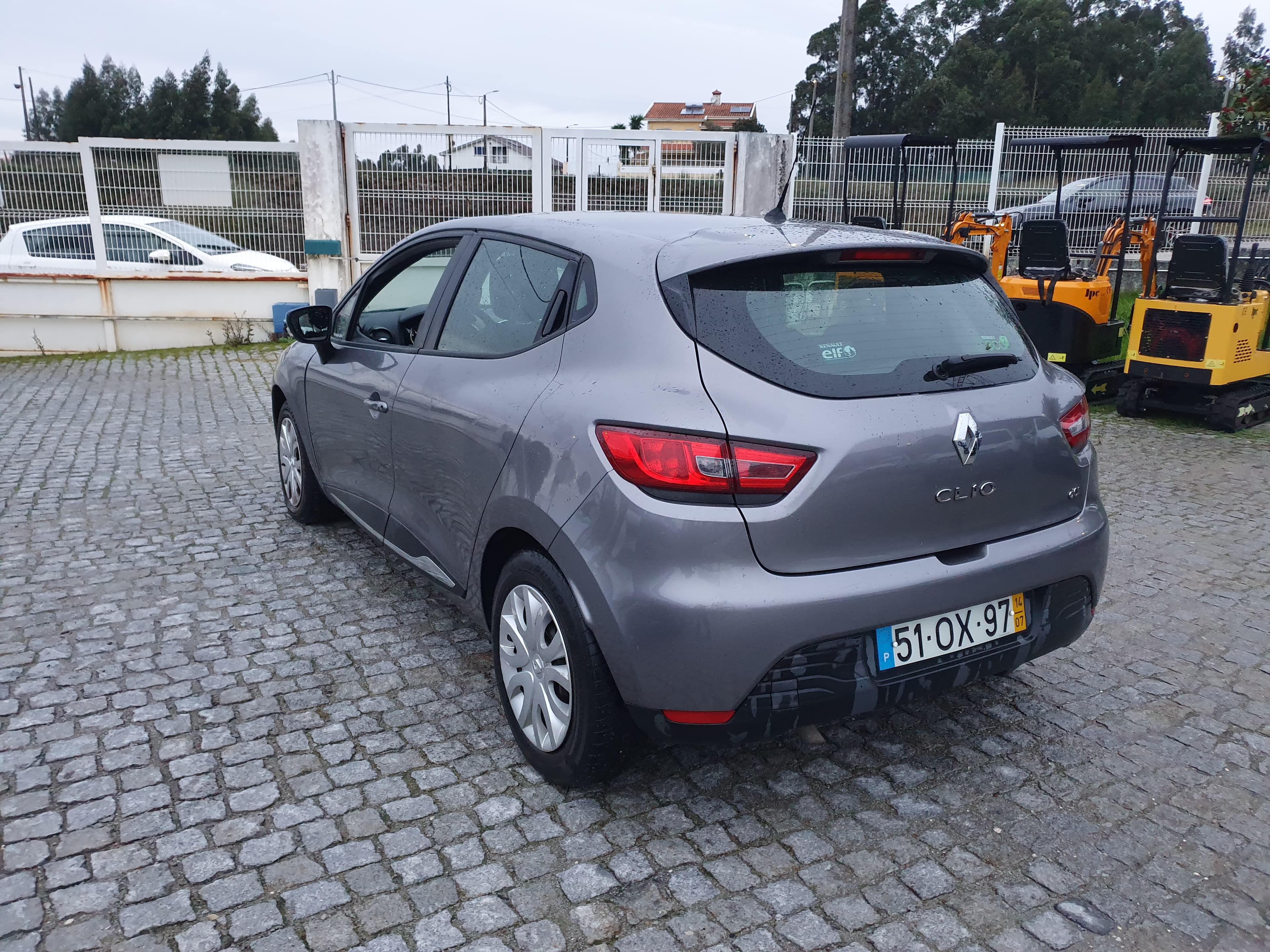 Renault Clio · Année 2014 — image 5