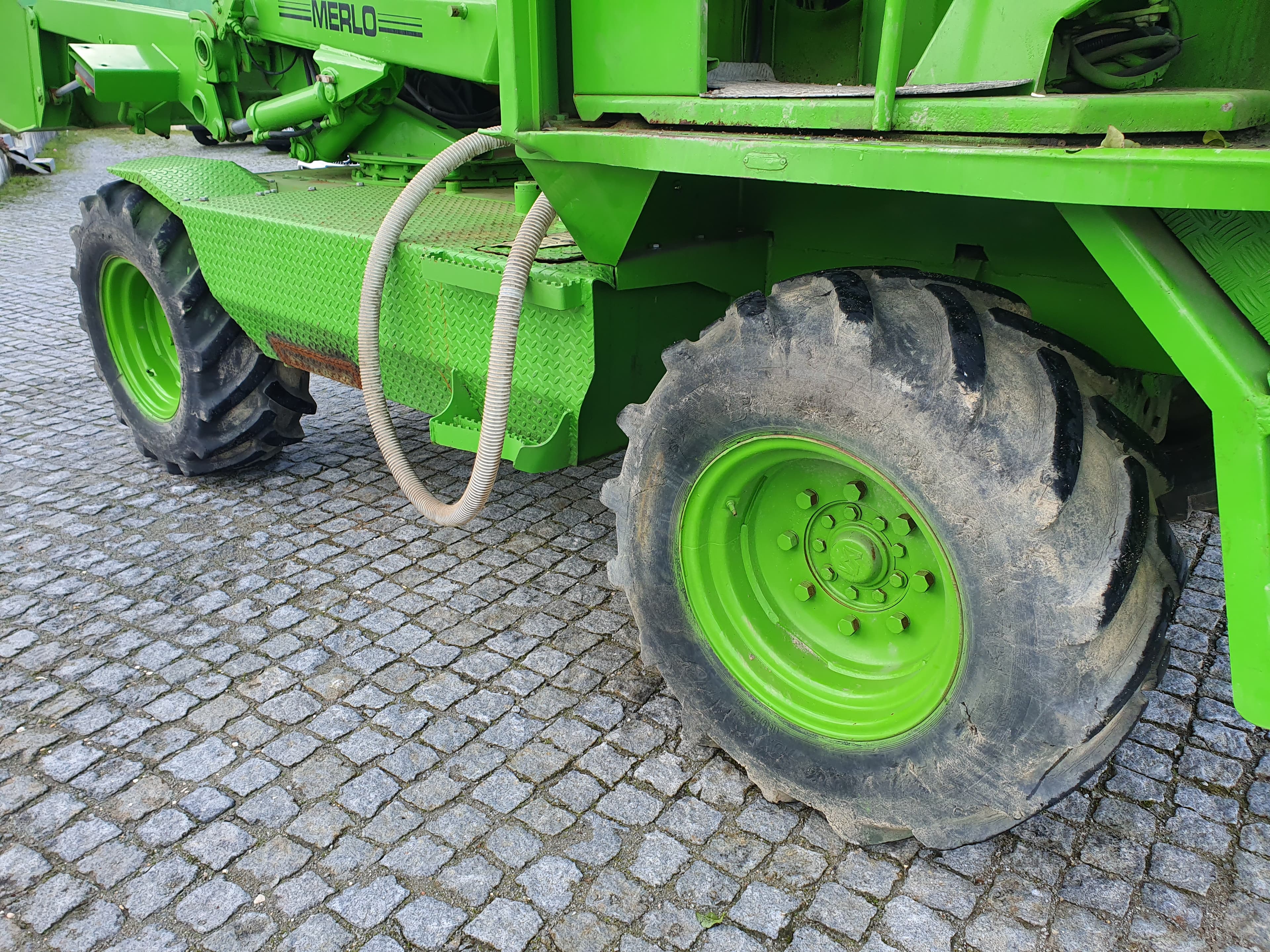 Autobetoneira Merlo DBM 2000 — image 10