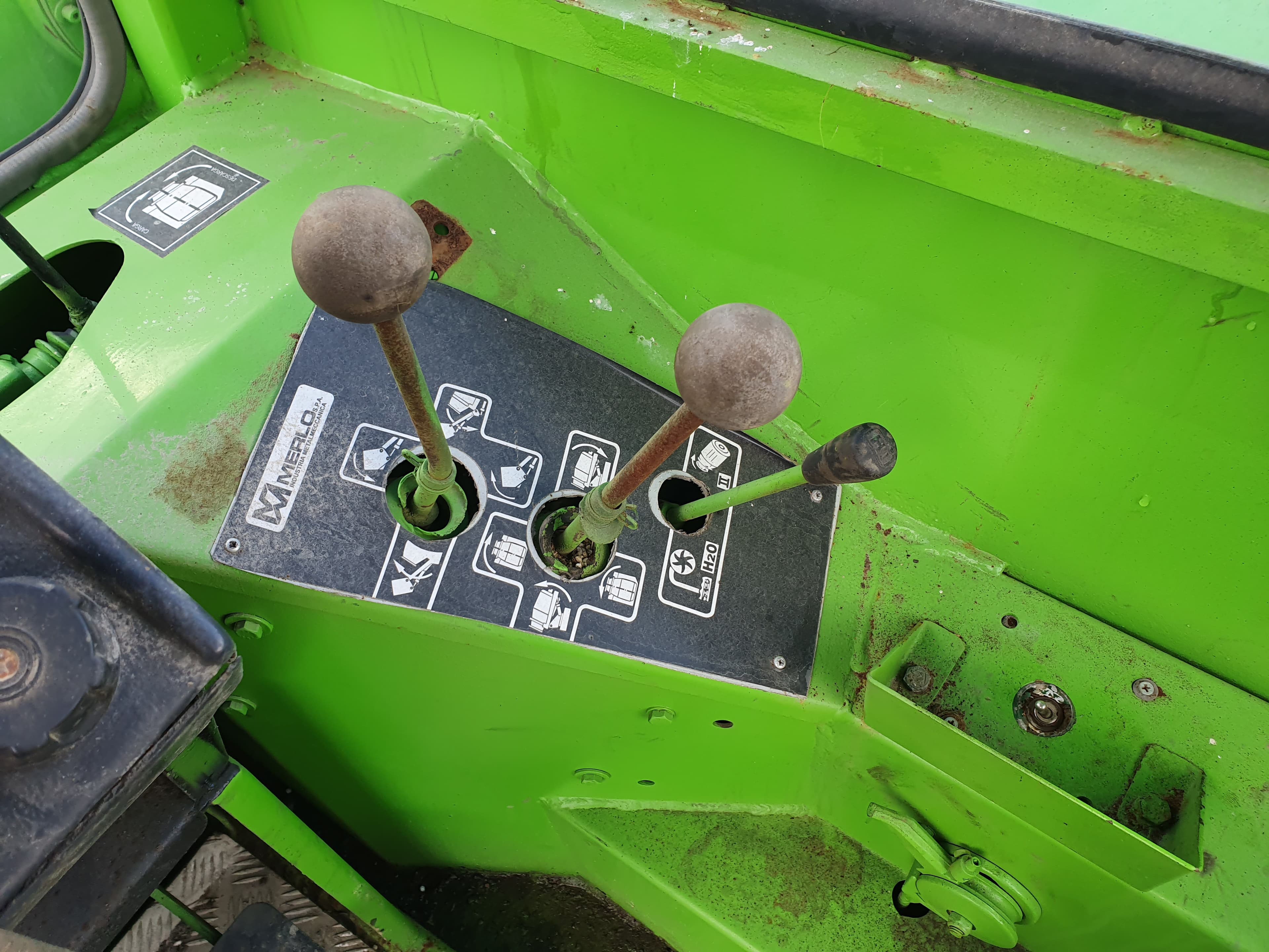 Autobetoneira Merlo DBM 2000 — image 14