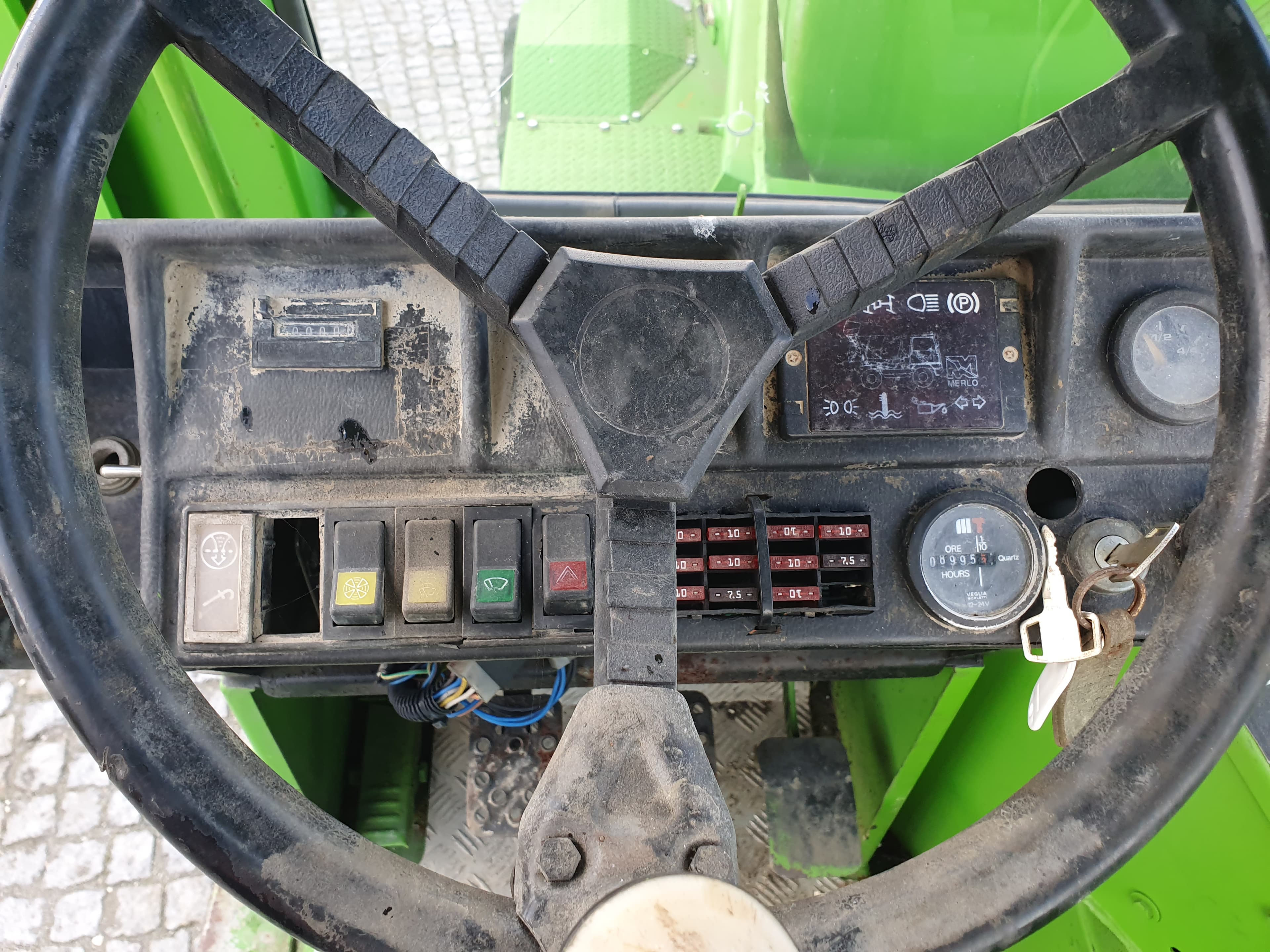 Autobetoneira Merlo DBM 2000 — image 15